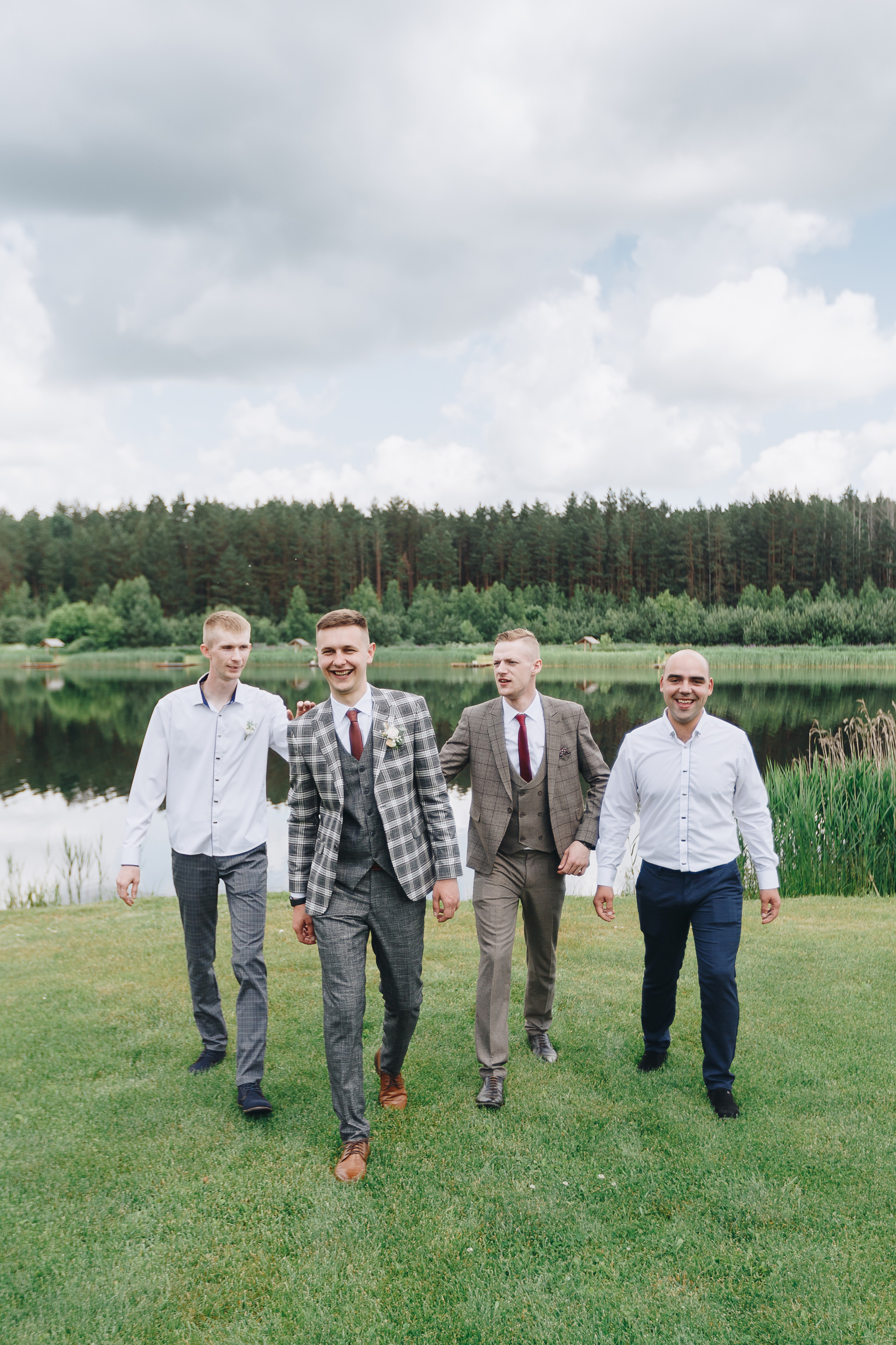 Свадебная Фото и Видео съёмка в Буда-Кошелева, на усадьбе Озерная. Свадебный семейный фотограф и видеограф Гомель Минск Беларусь Европа