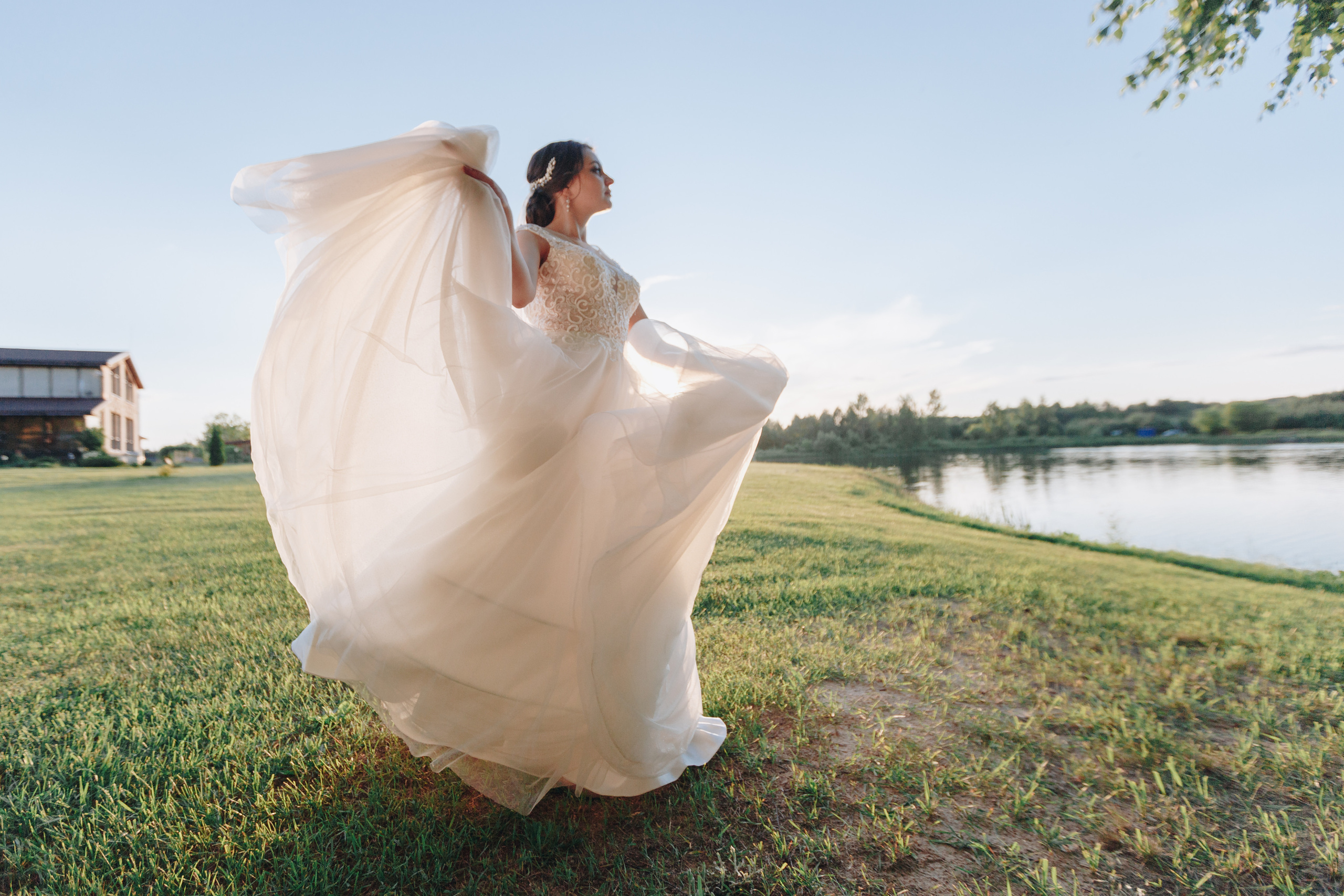 Свадебная Фото и Видео съёмка в Буда-Кошелева, на усадьбе Озерная. Свадебный семейный фотограф и видеограф Гомель Минск Беларусь Европа