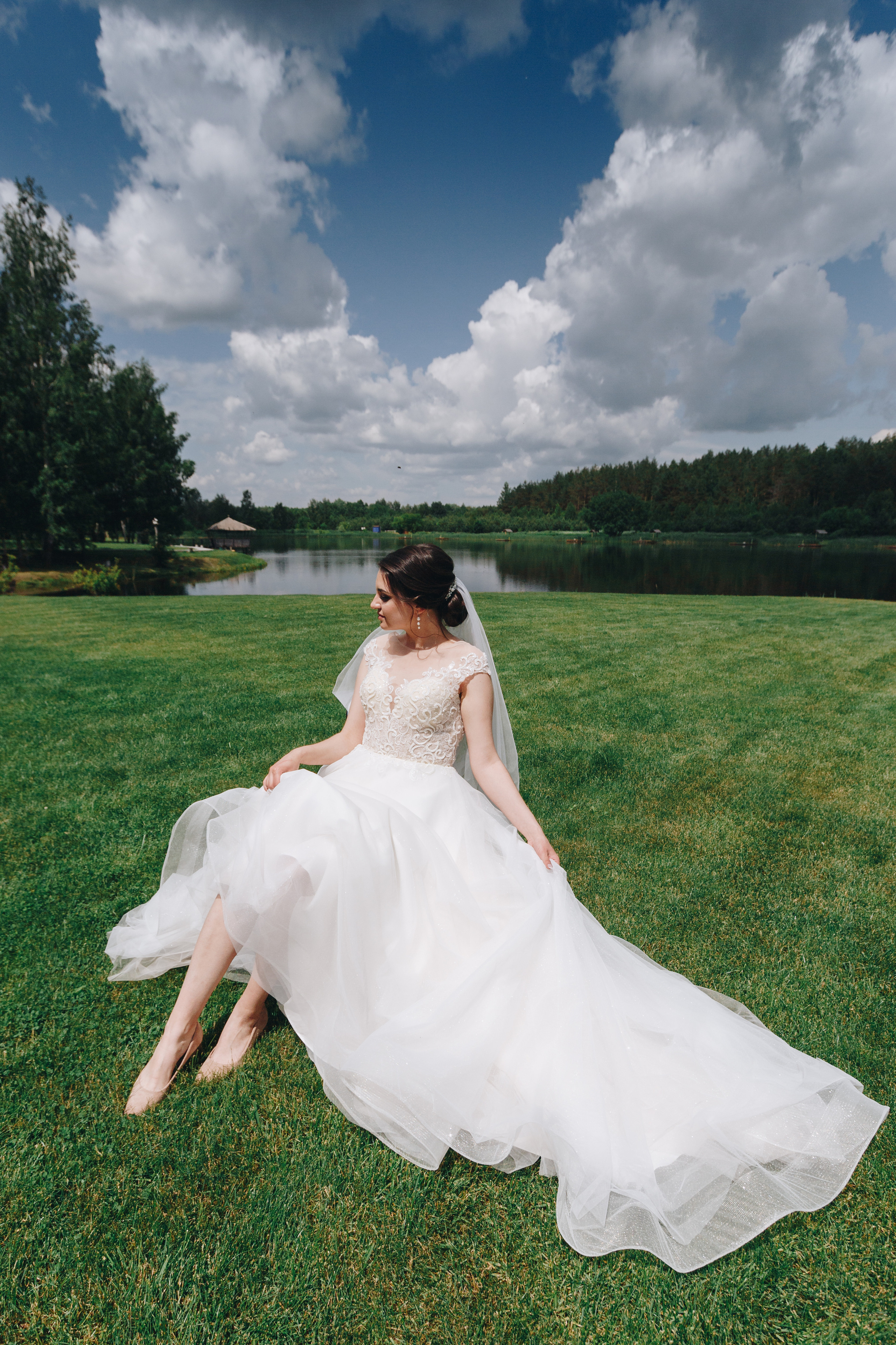 Свадебная Фото и Видео съёмка в Буда-Кошелева, на усадьбе Озерная. Свадебный семейный фотограф и видеограф Гомель Минск Беларусь Европа