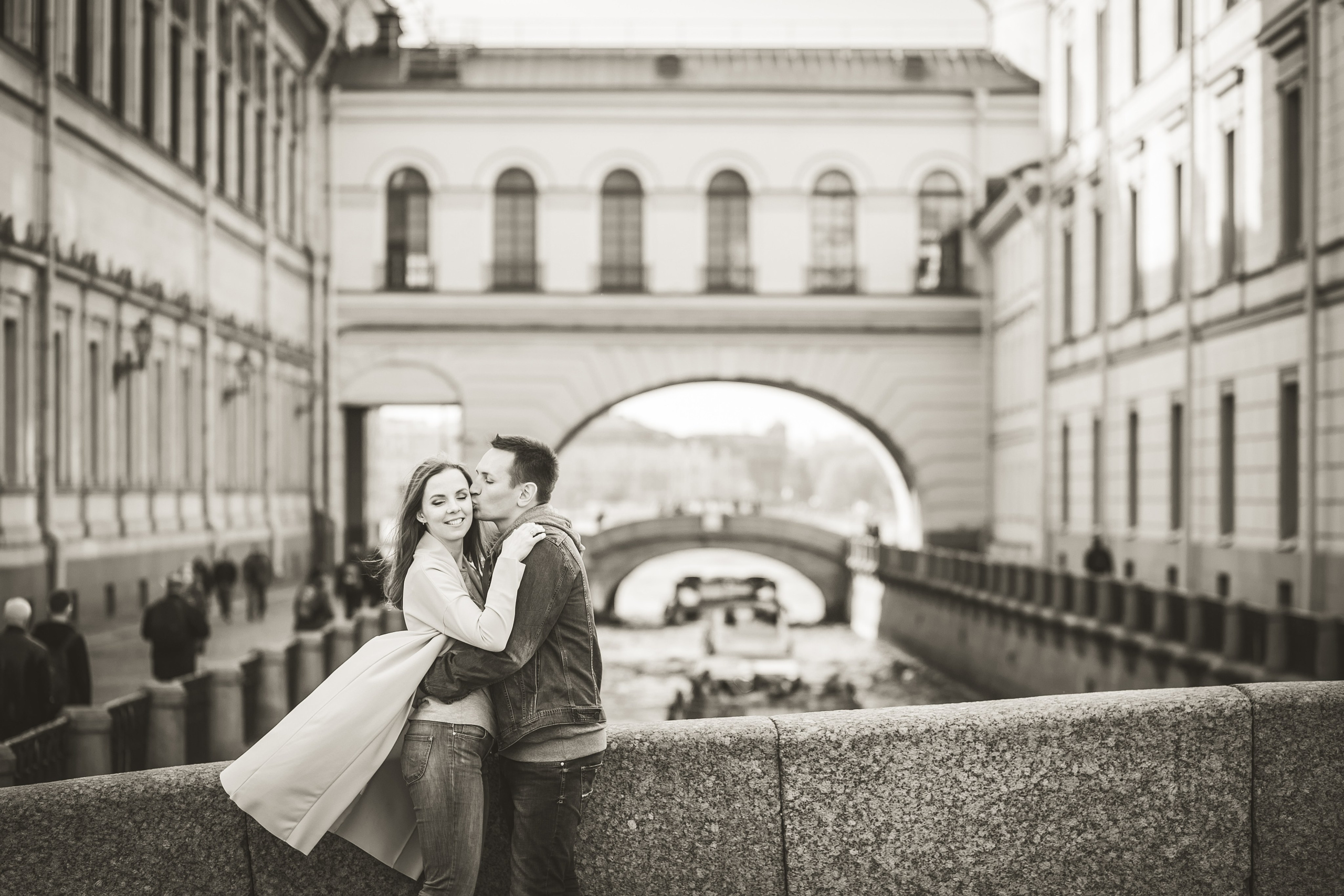 Свадьбы и Love-story. Репортажный фотограф и видеограф в Санкт-Петербурге