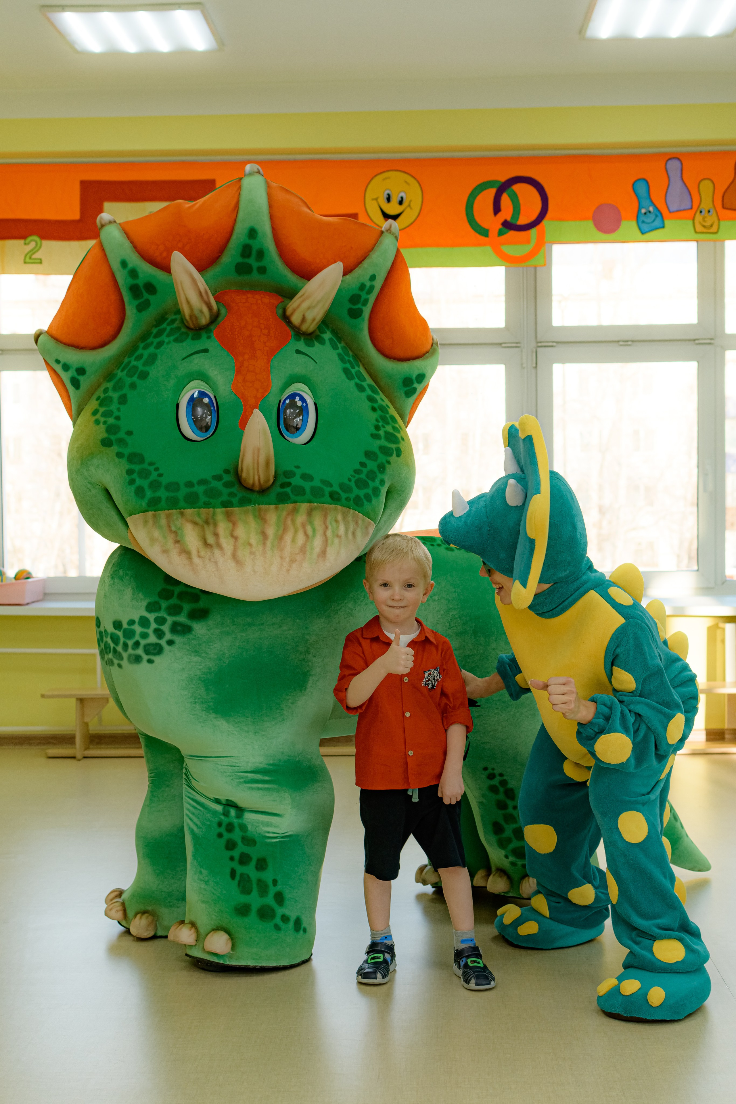 ЭМИЛЬ/HAPPY BIRTHDAY. Photokarish