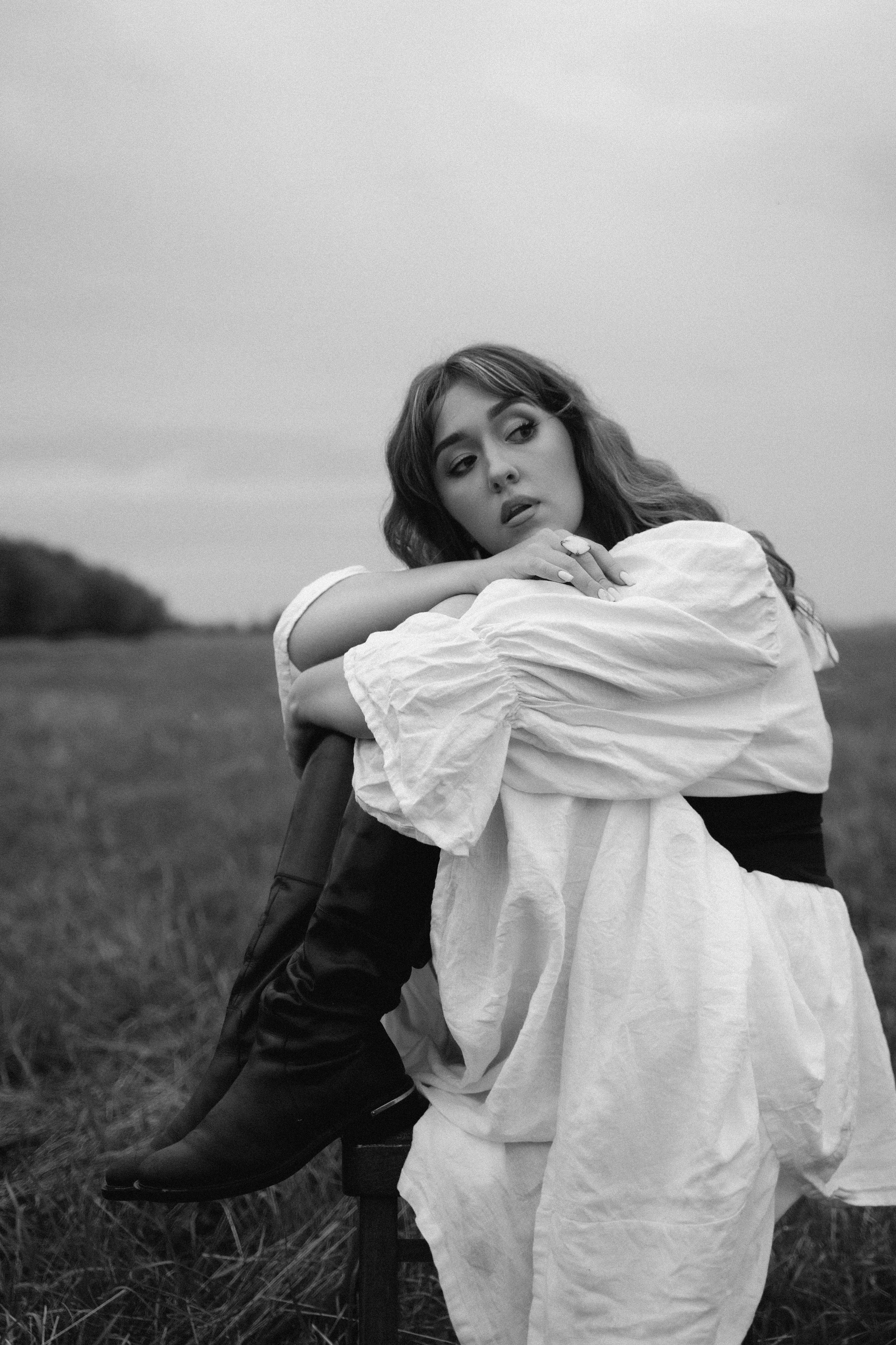 Фотосессия в поле для Александры. Фотограф Надежда Погребняк | Рязань | Москва