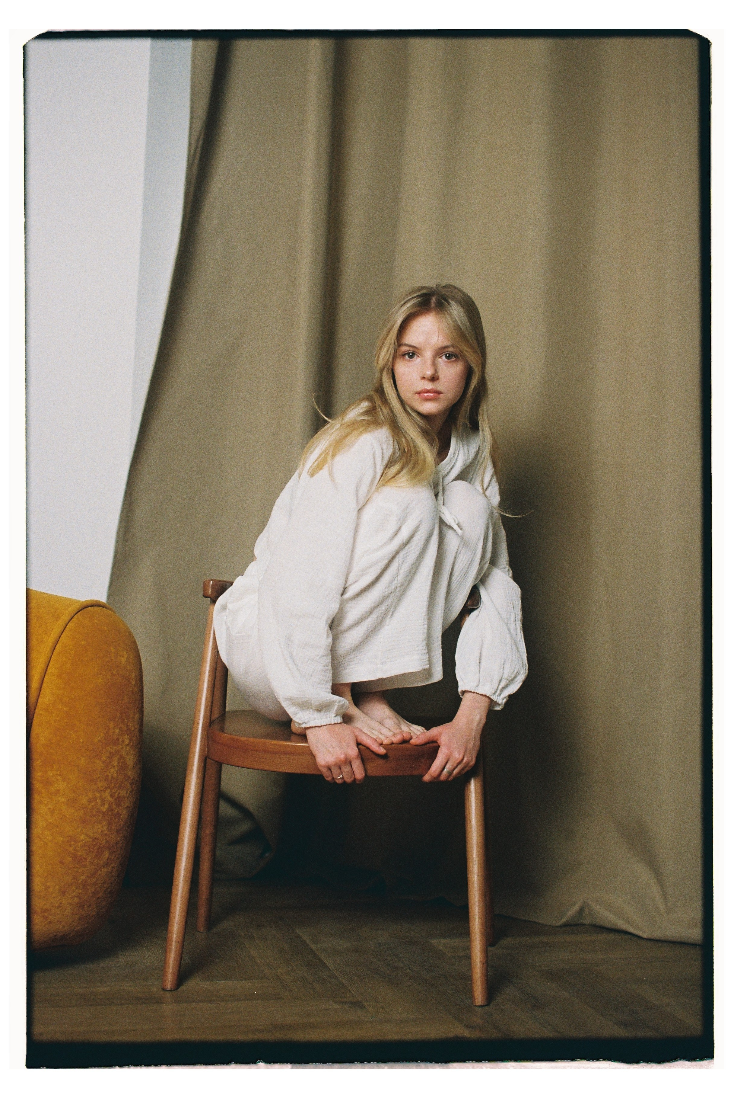 Пленочная фотосессия Москва. Персональный и репортажный фотограф в Москве Соня Пичугина