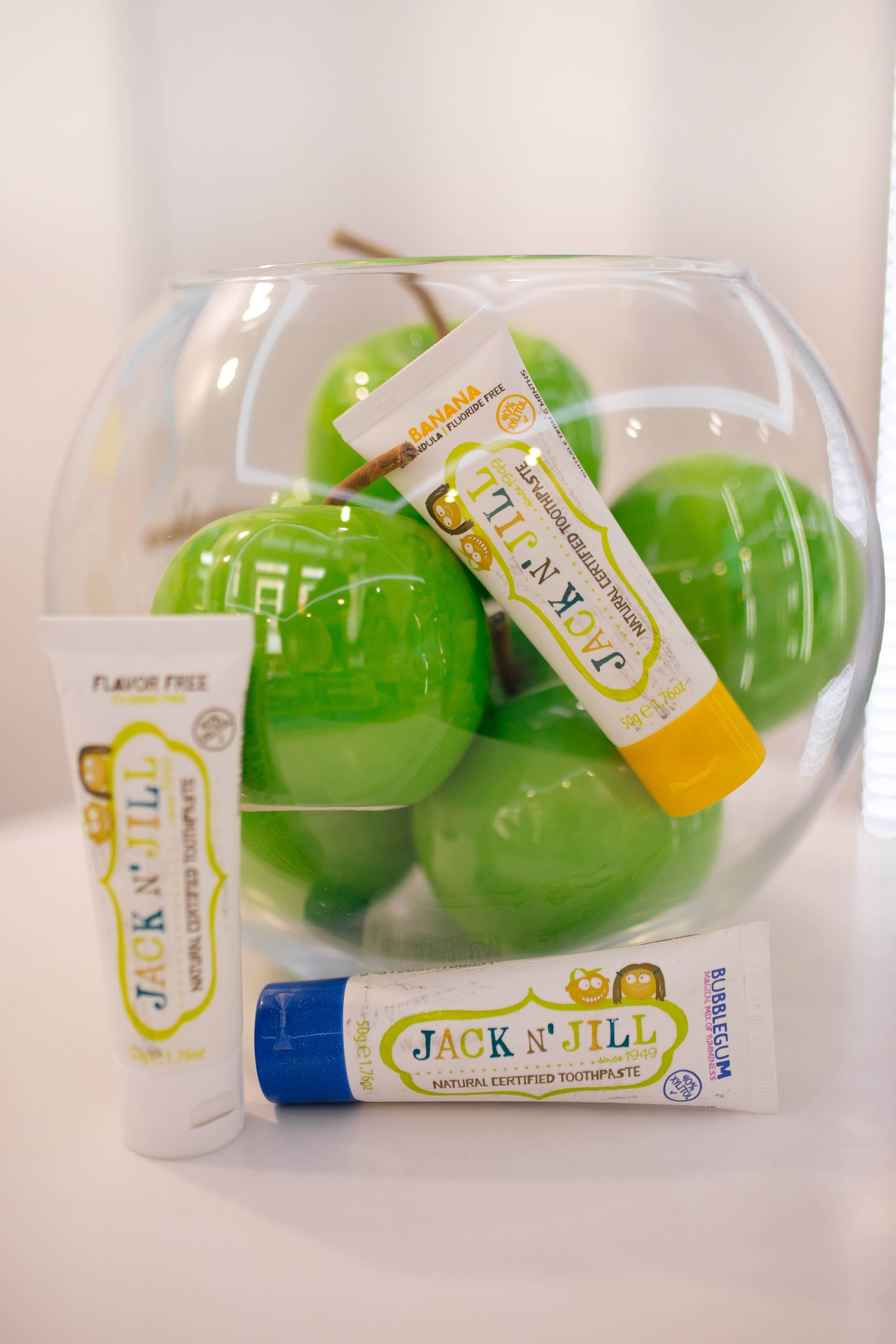 Luxar — стомотология. 