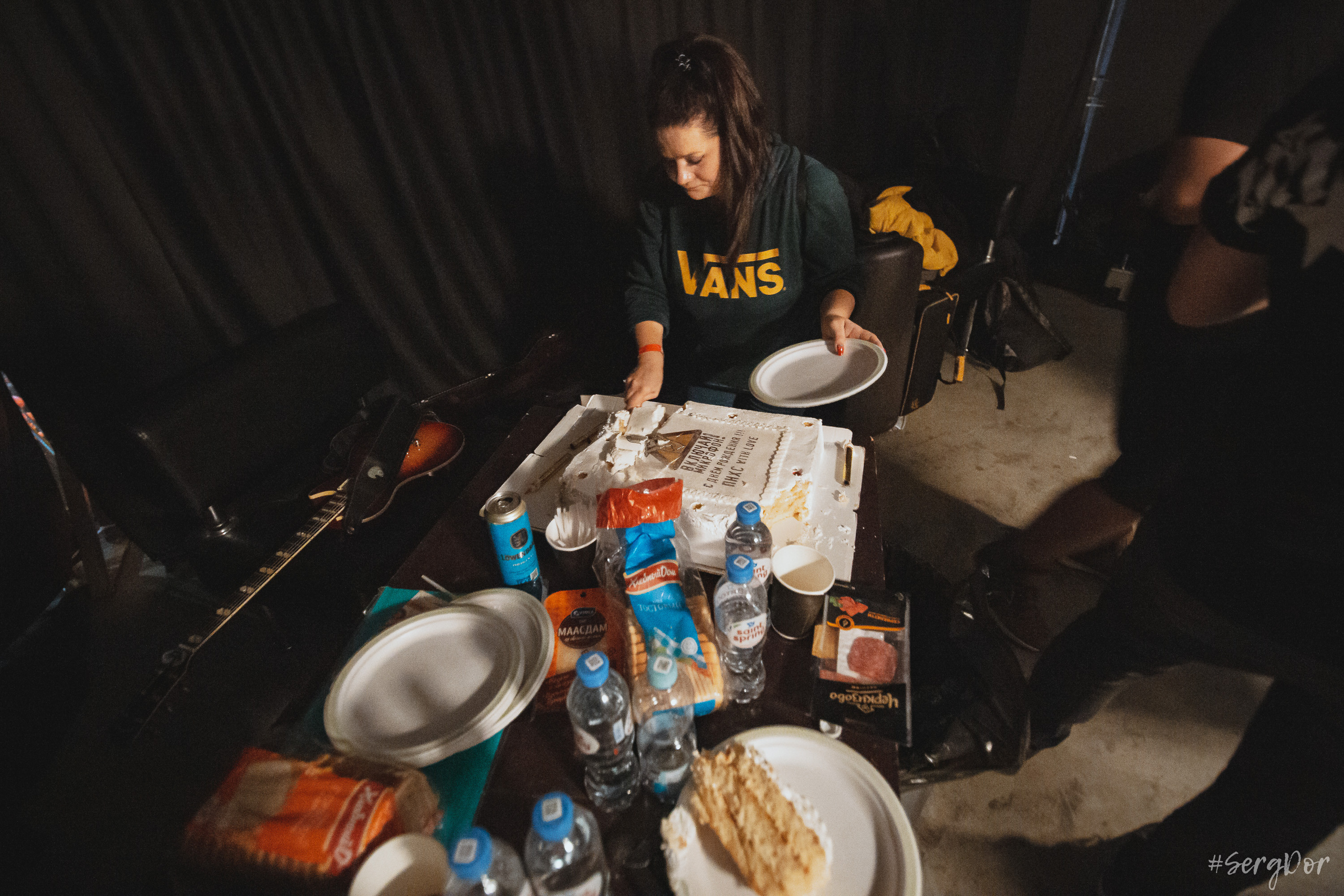 Включай Микрофон!, Sound Punk festival, 02.01.2023, фестиваль, зима, Санкт-Петербург, СПб, 2 января 2023 года, Севкабель, SergDor, день рождения, торт, ПНХС, #SergDor