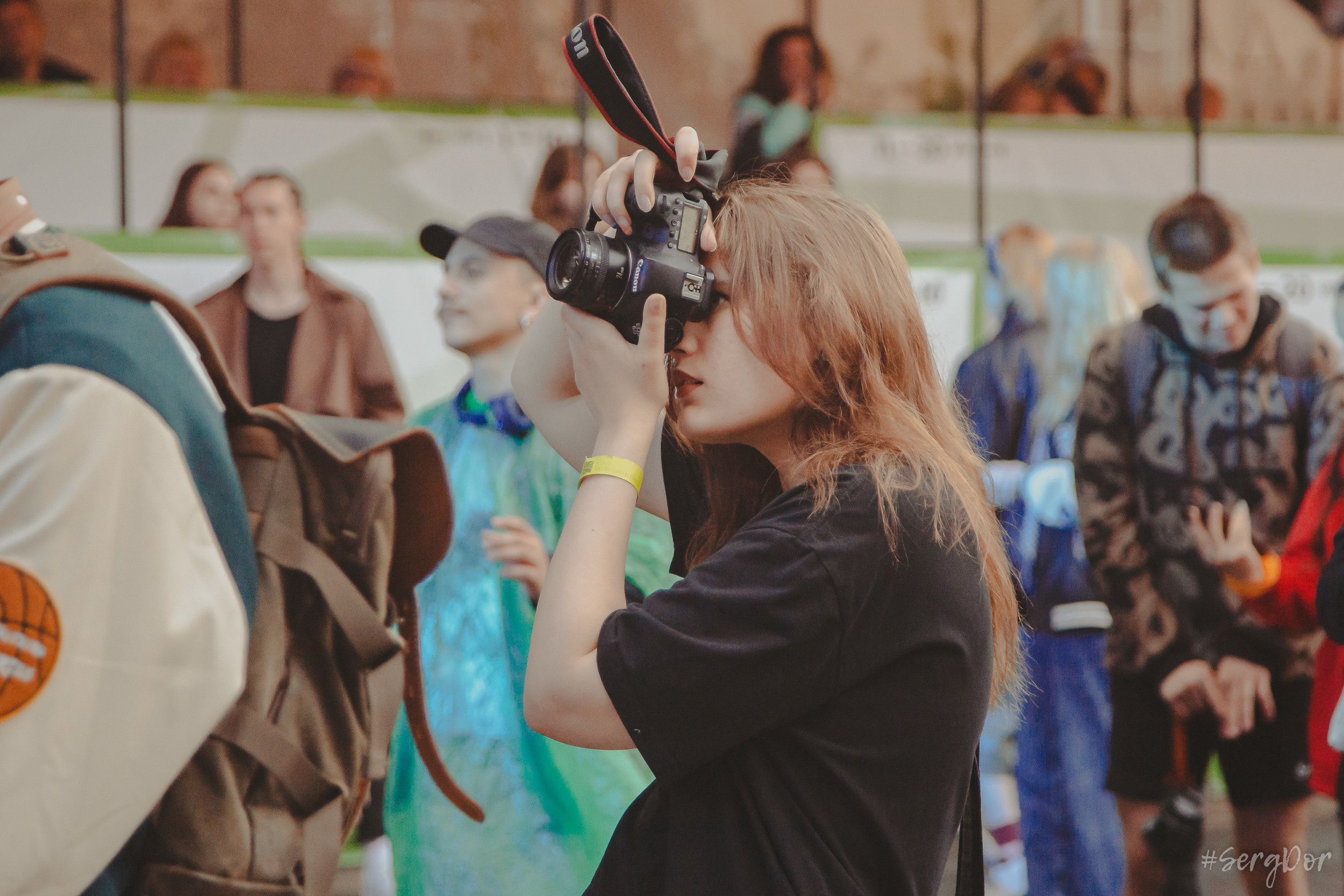 Все в сад, Макодзеба, Осталось два кадра, Сад Меншикова, 05.07.2023, SergDor, 5 июля 2023 года, Санкт-Петербург, зрители, дождь