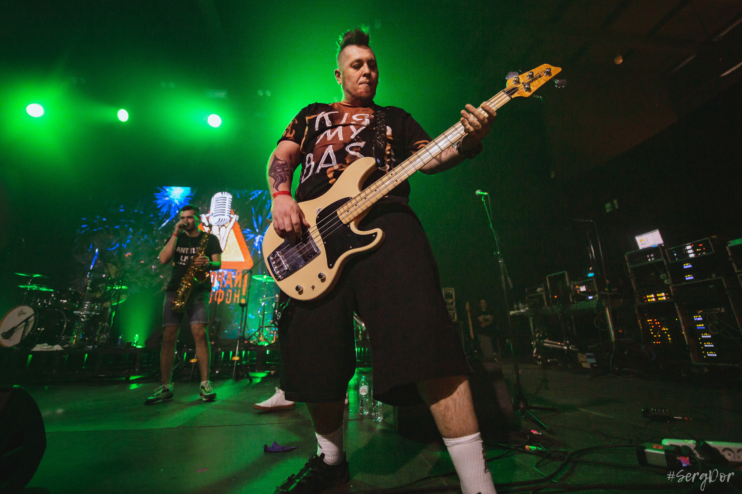 Включай Микрофон!, Sound Punk festival, 02.01.2023, фестиваль, зима, Санкт-Петербург, СПб, 2 января 2023 года, Севкабель, SergDor, день рождения, торт, ПНХС, #SergDor