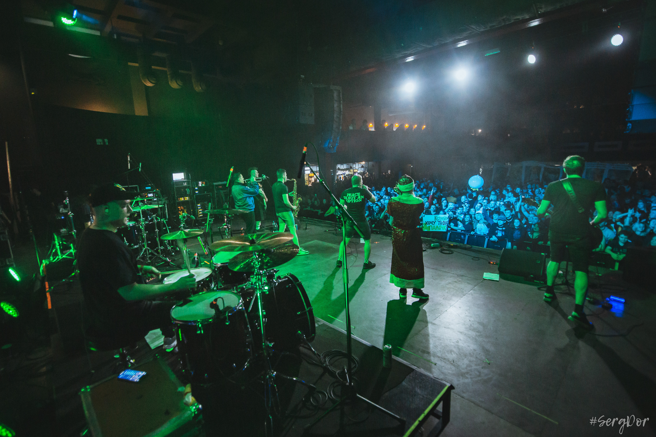 Включай Микрофон!, Sound Punk festival, 02.01.2023, фестиваль, зима, Санкт-Петербург, СПб, 2 января 2023 года, Севкабель, SergDor, день рождения, торт, ПНХС, #SergDor