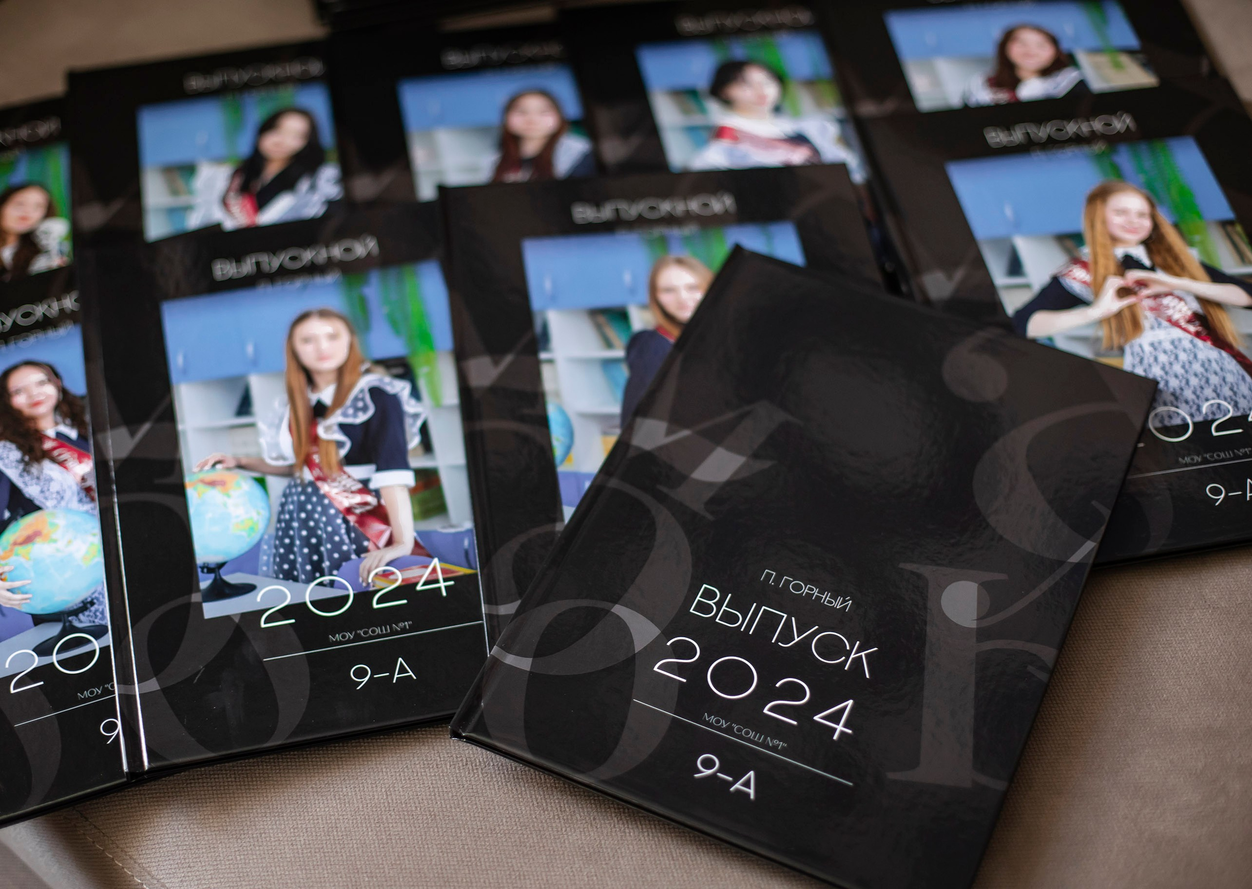 выпускной альбом Чита, фотограф Чита, школьный фотограф Чита, выпускной Чита, выпускной детский сад, школьный портрет, фотограф для выпускного альбома