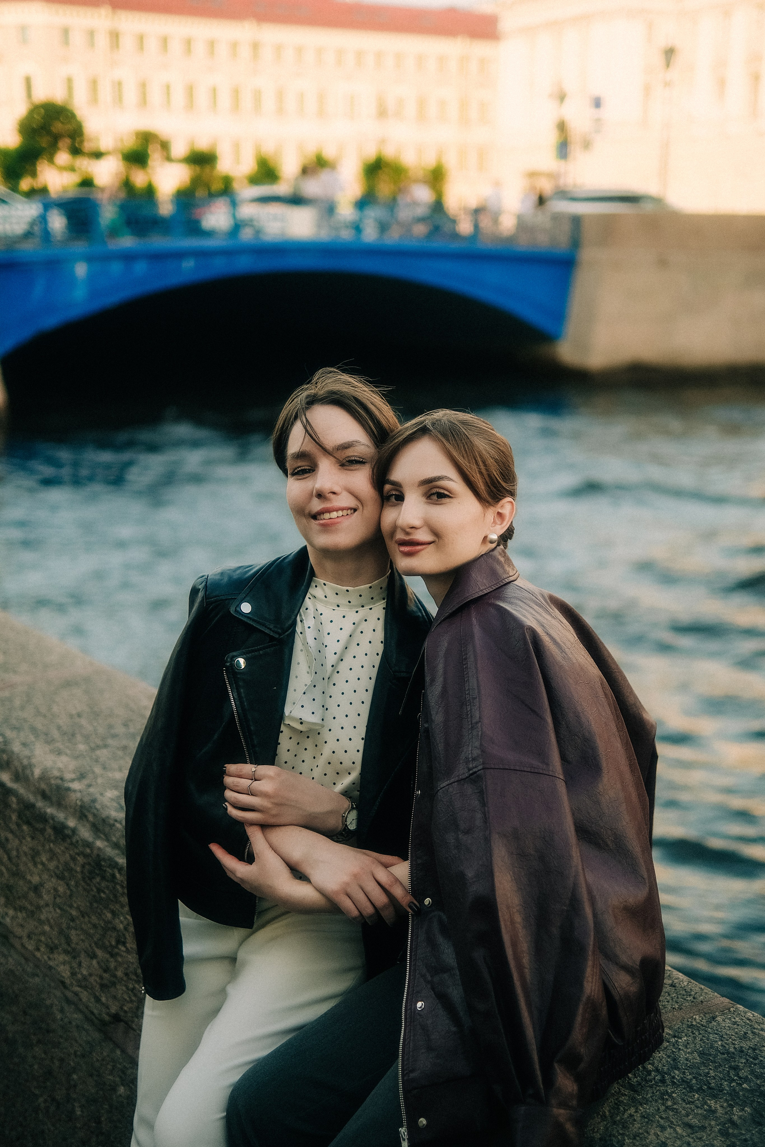 Света & Даша. Phdkvmr.ru