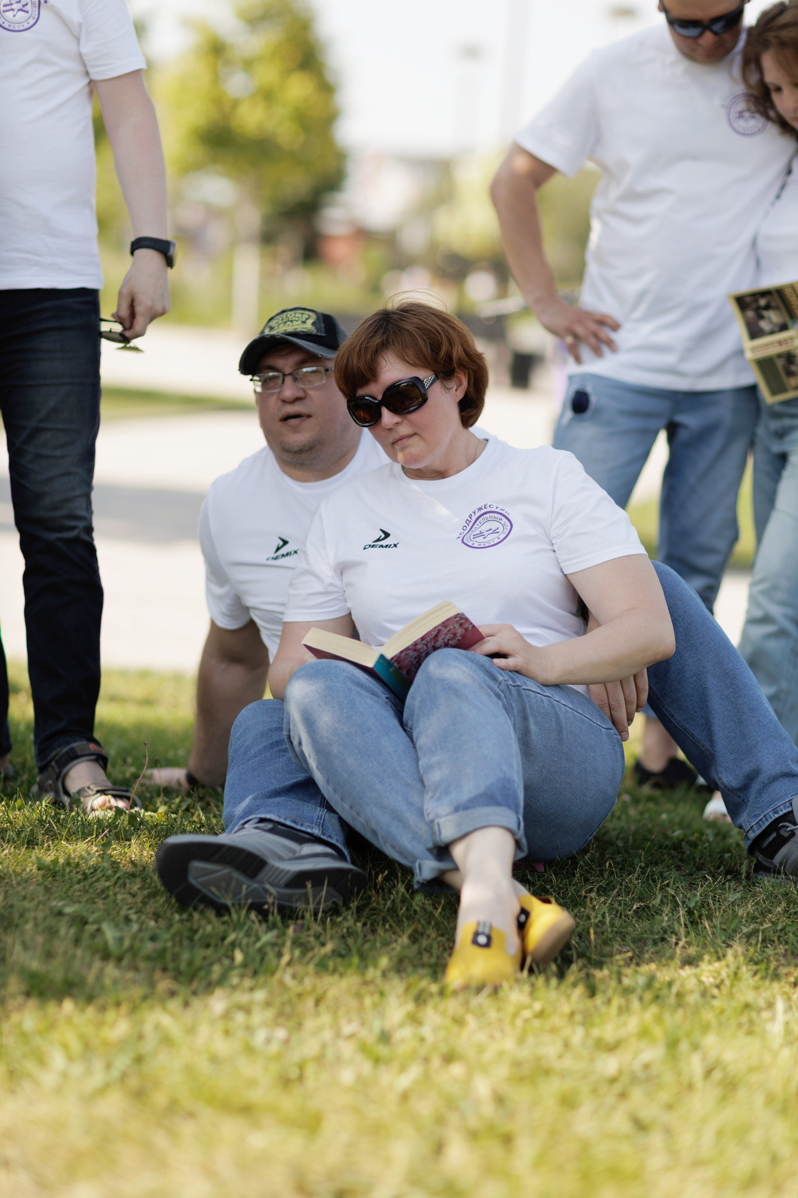 Репортажные фото съёмки клипа от родителей выпускникам. Свадебный фотограф в Воронеже Александр Работкин