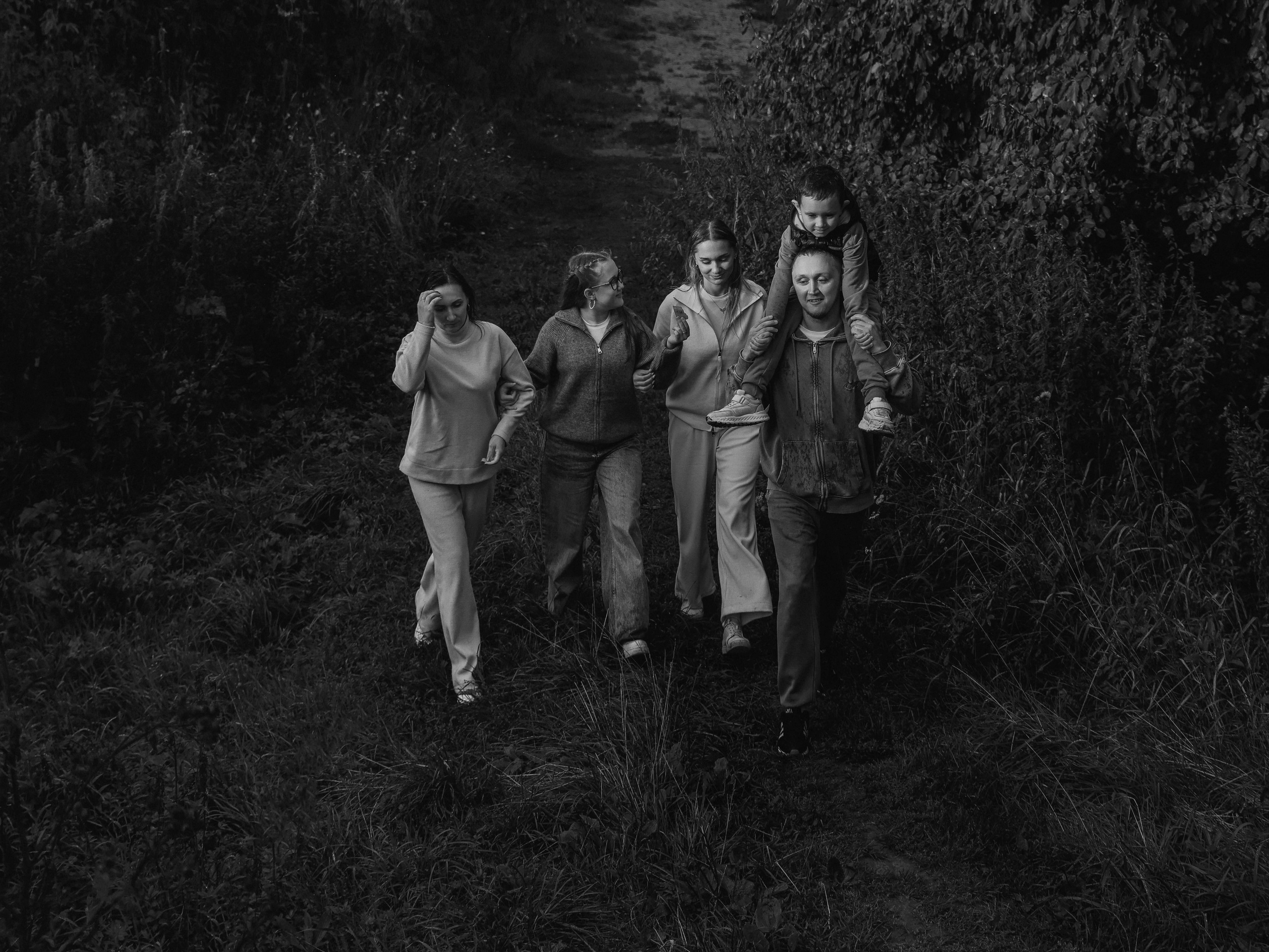 Под дождём. Мультифотограф Динара Ахмедзянова