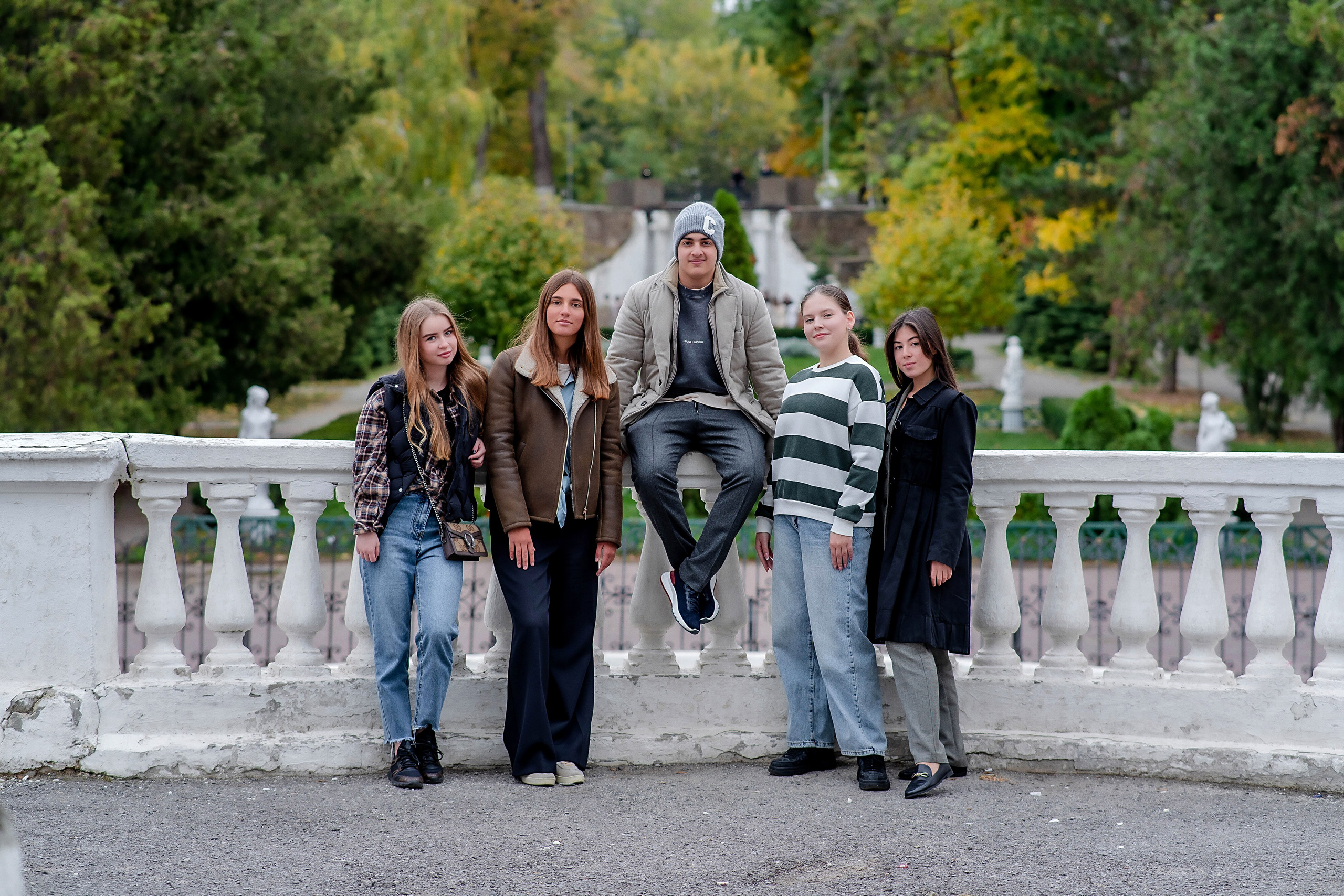 Фотосессия Гимназия № 14 класс 11Б ВЫПУСК 2025. Современные Выпускные Альбомы в Ростове-на-Дону