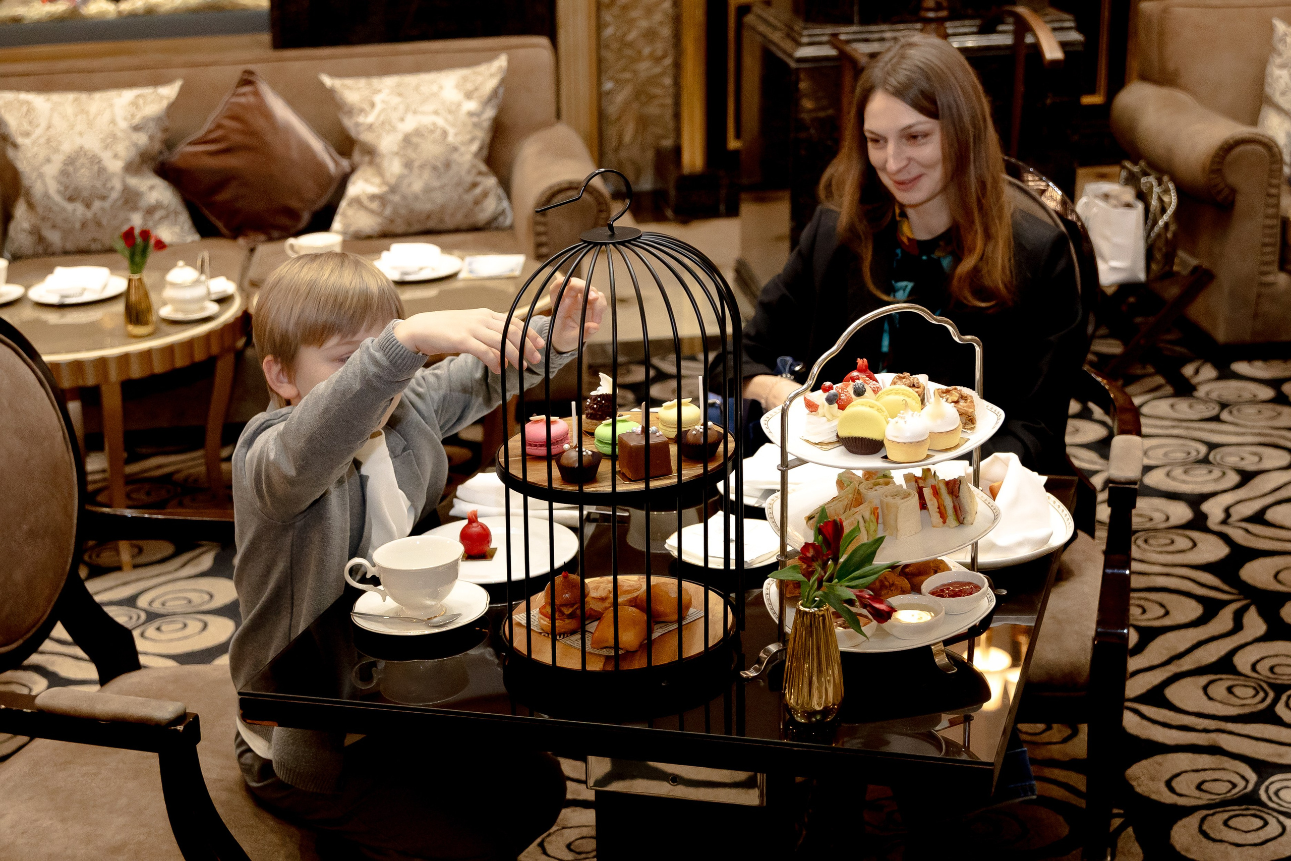 Чайная церемония в отеле «ST REGIS MOSCOW». Свадебный/Портретный фотограф снимаю в Москве