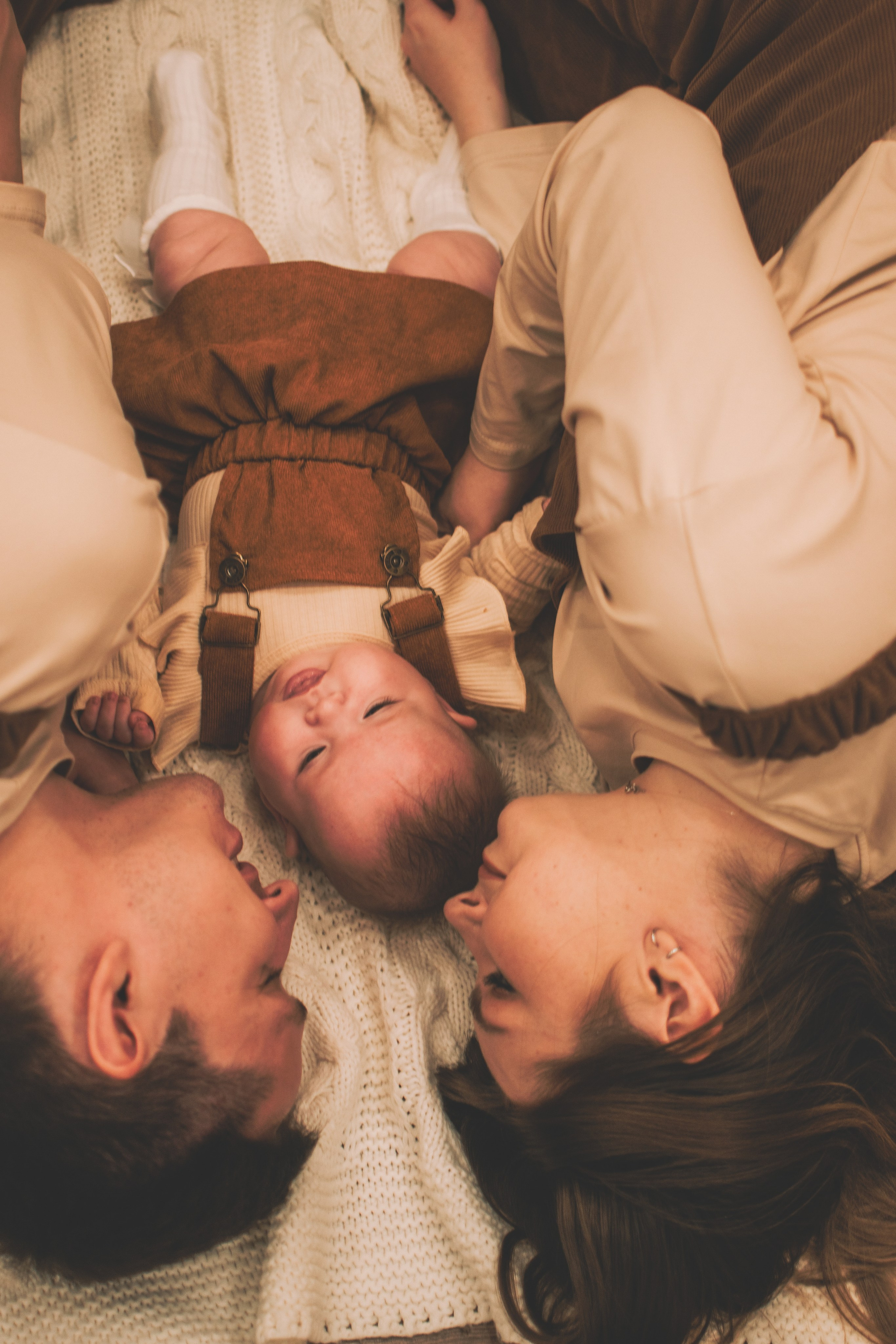 Семейная фотоистория. Семейный и свадебный фотограф Губкинский и Ставрополь