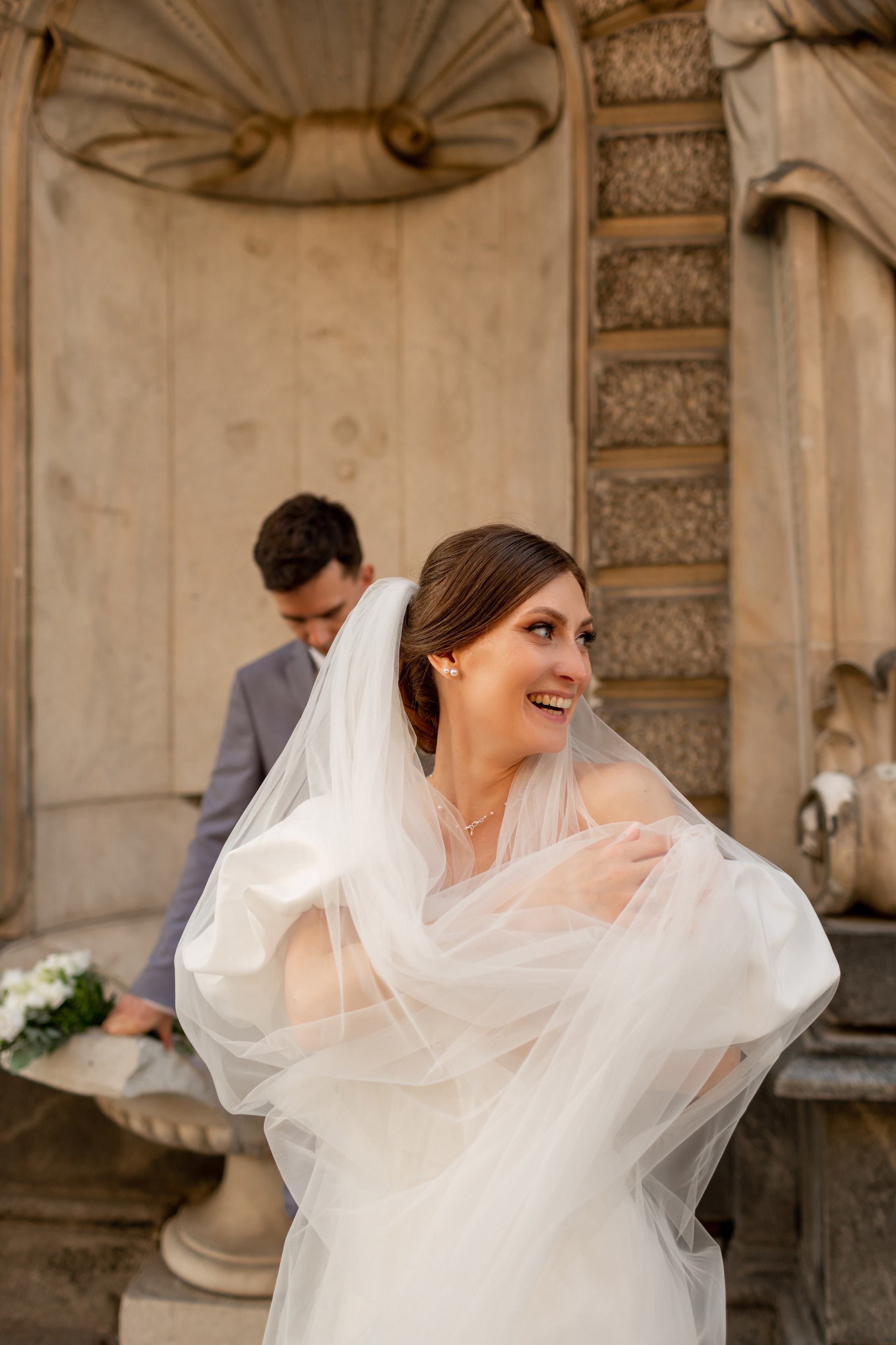 Свадебная фотопрогулка в Санкт-Петербурге. Свадебный фотограф Кирилл Белый