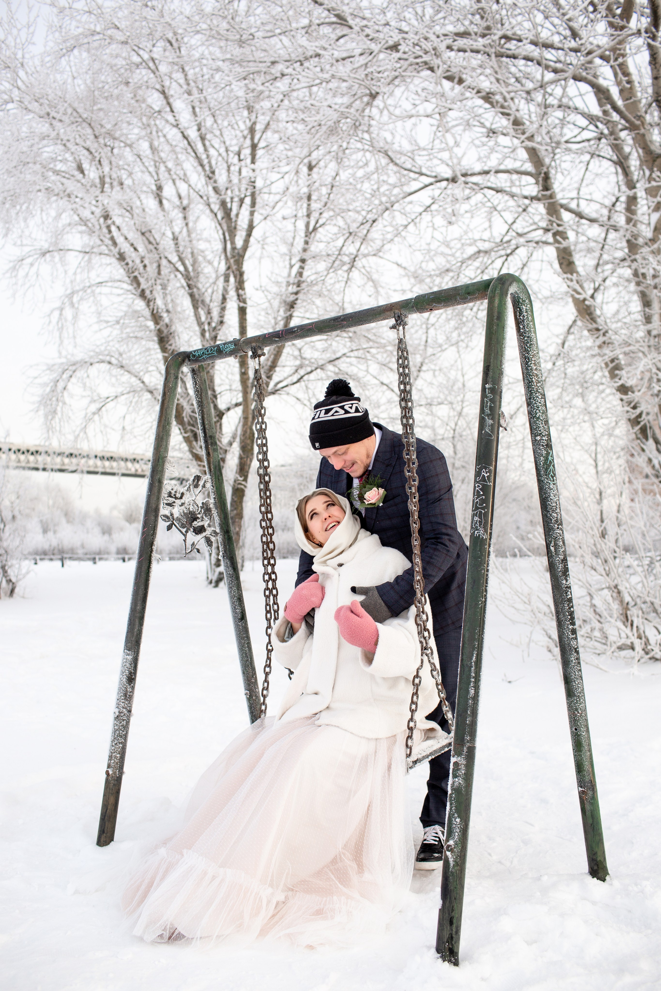 Свадебная фотосессия зимой. Свадебный фотограф Кирилл Белый