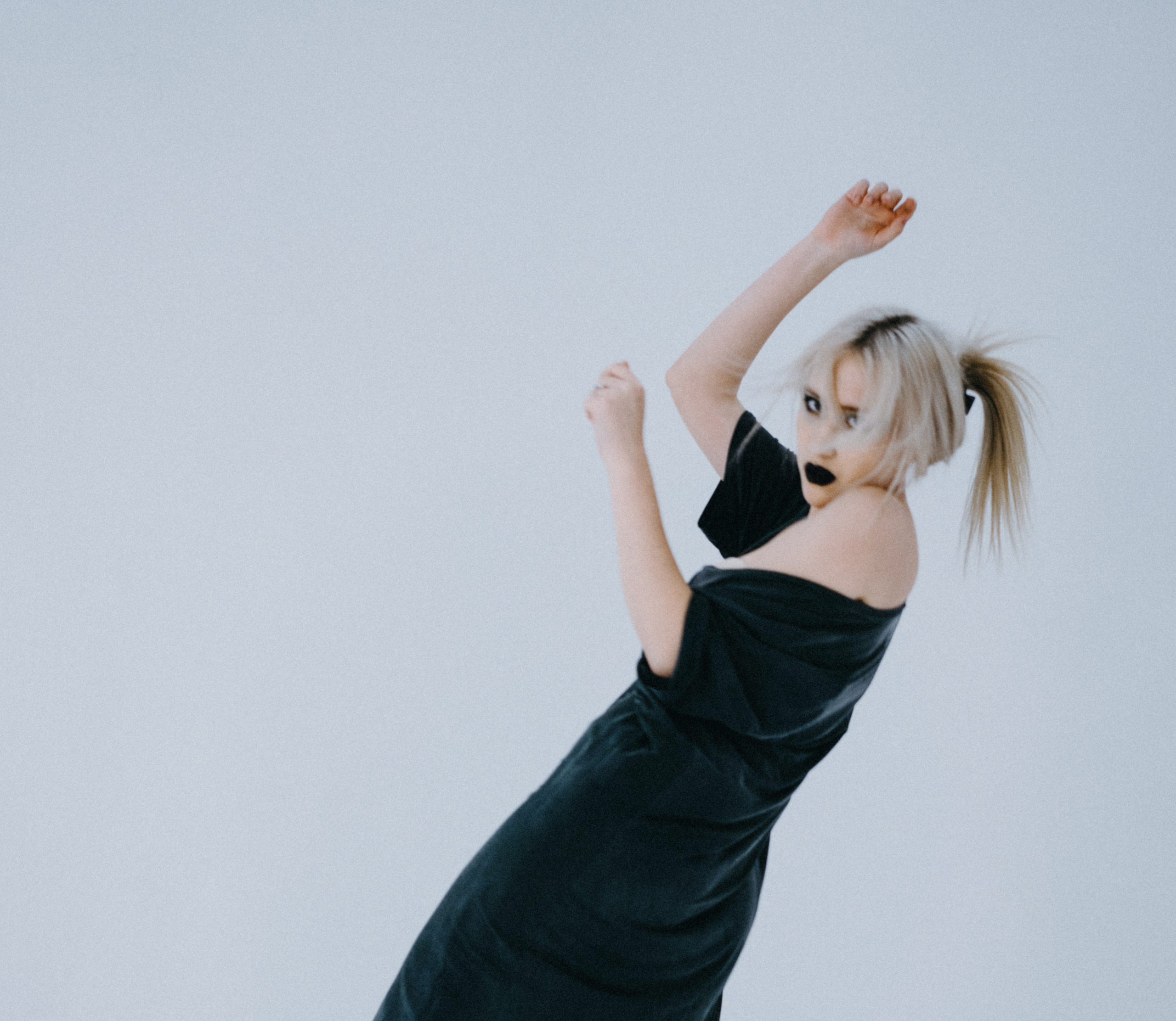 S. Photographer Key Metsaturyan