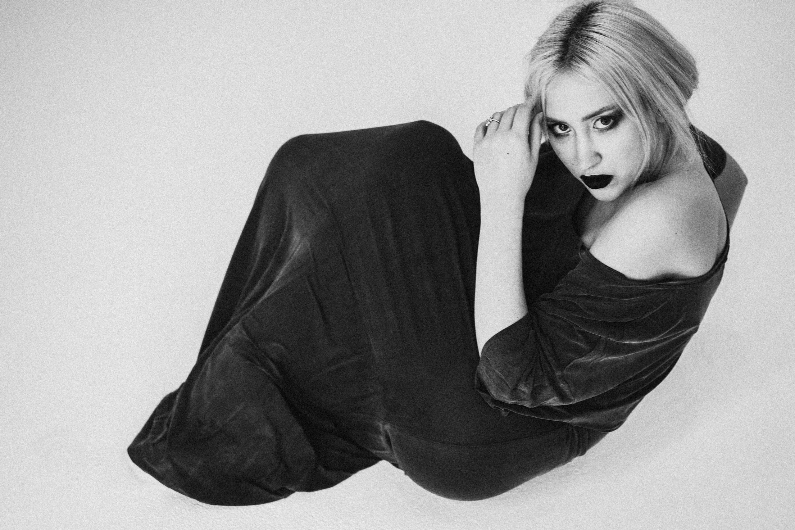 S. Photographer Key Metsaturyan