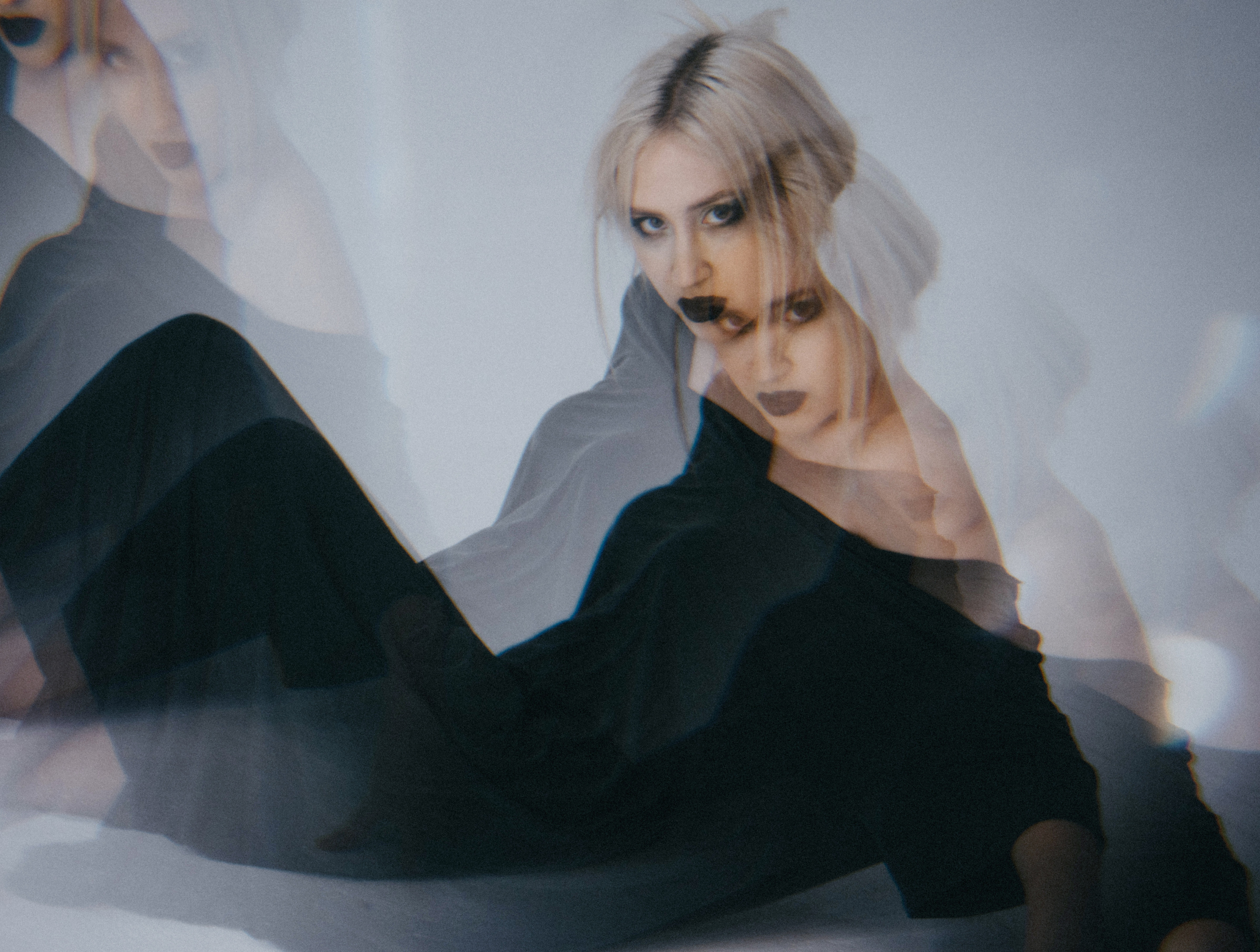 S. Photographer Key Metsaturyan