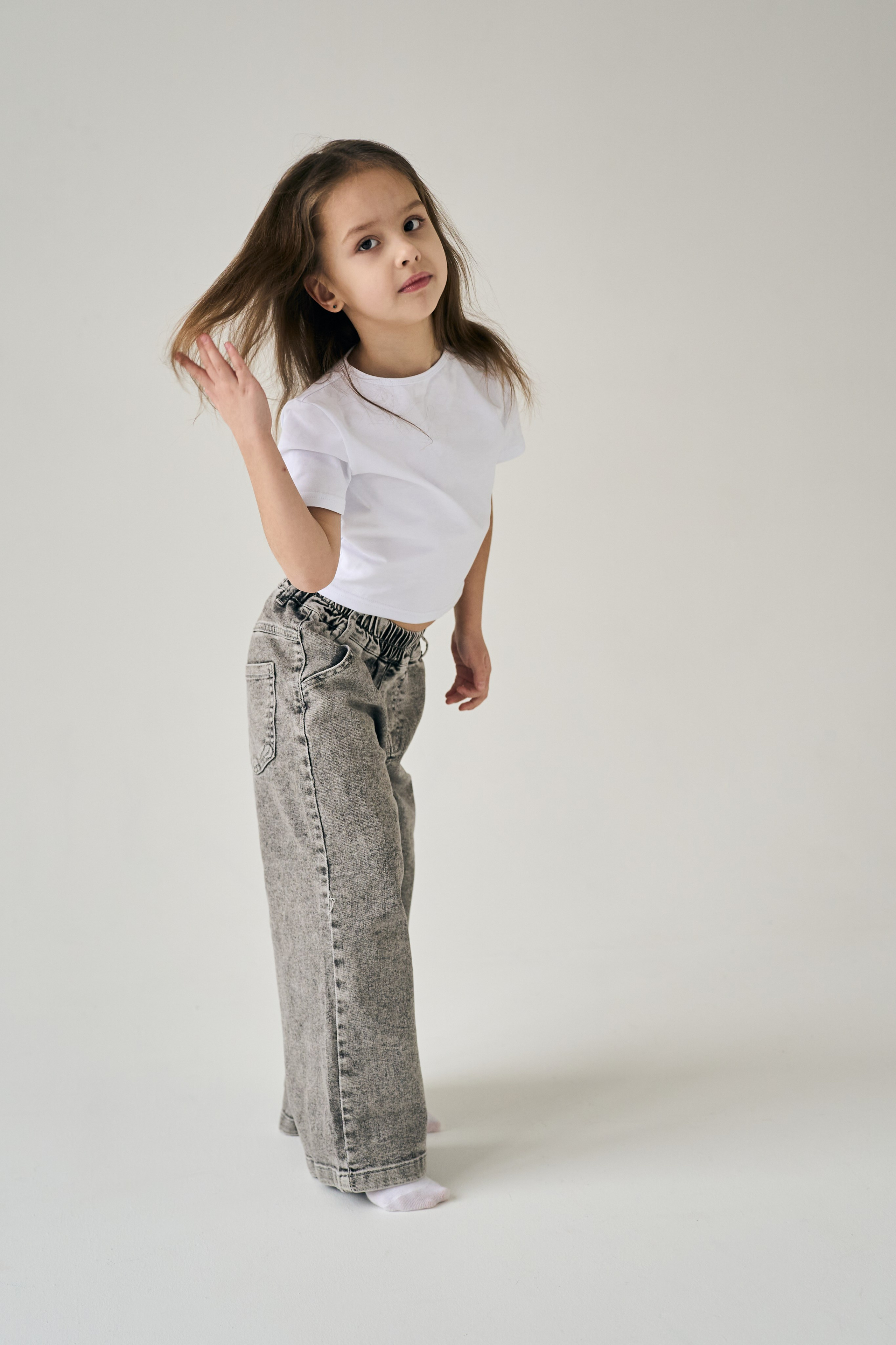 Съемка на циклораме с естественным освещением. Портретный и репортажный фотограф Вадим Эпов