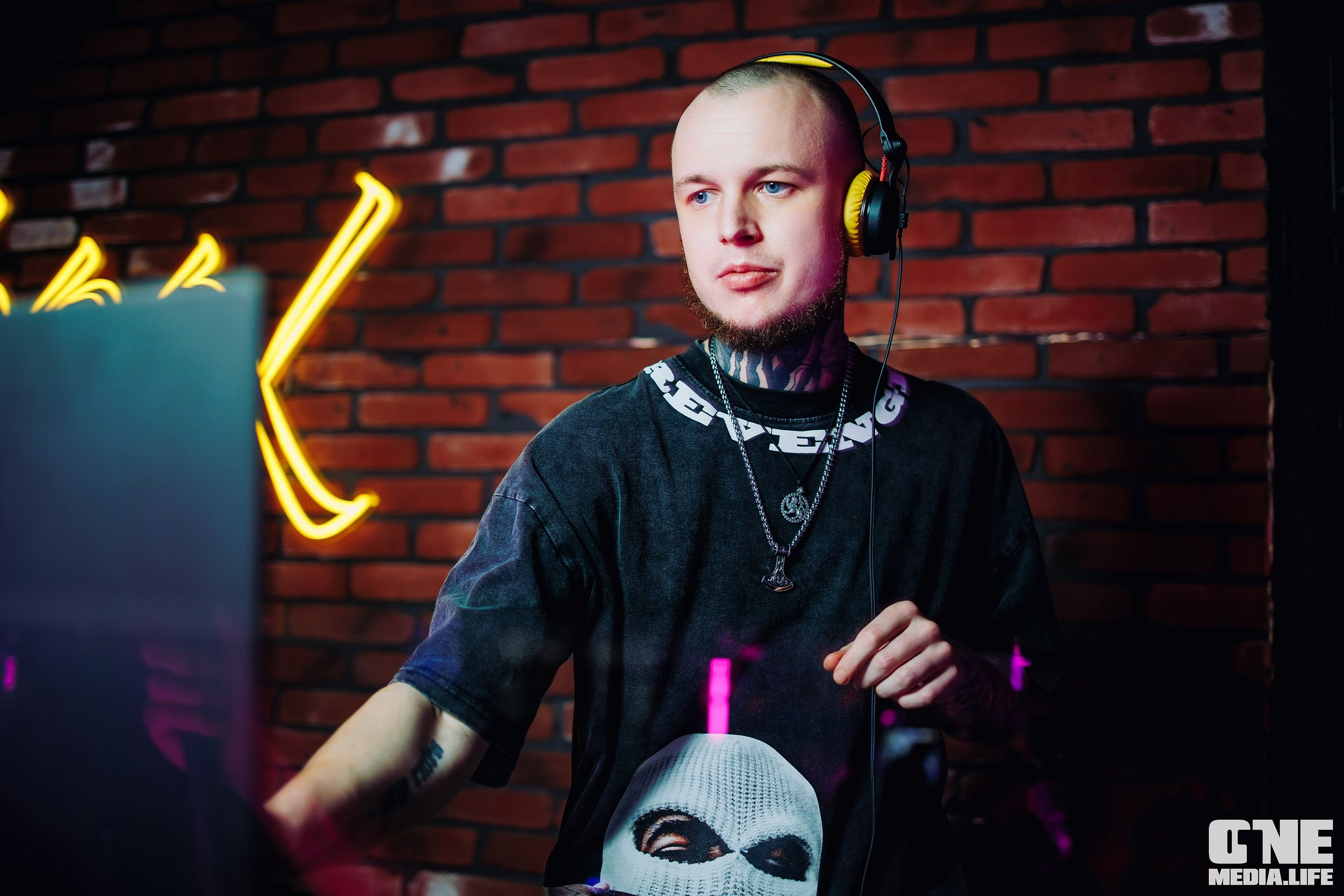 Фоторепортаж из бара XxxX. One Media Life: фоторепортажи, фотоотчеты с мероприятий и заведений