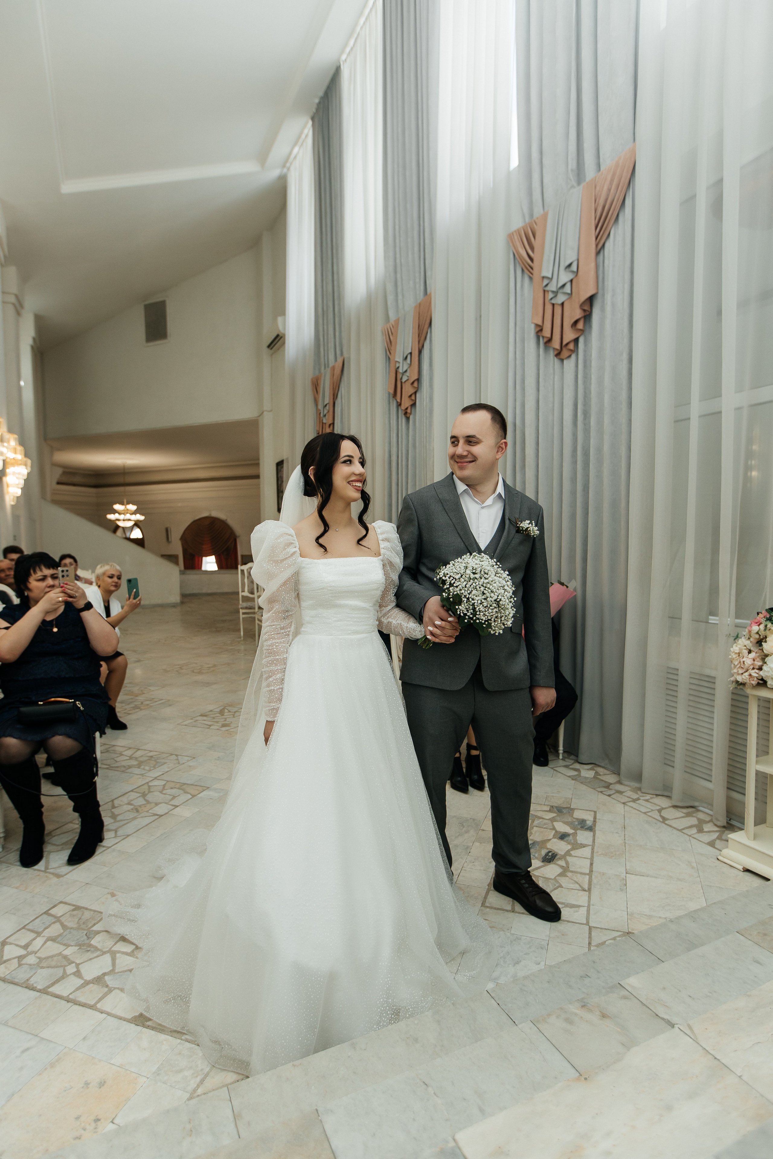 Публичная библиотека. Свадебный и семейный фотограф Ростова-на-Дону Ирина Бондарева