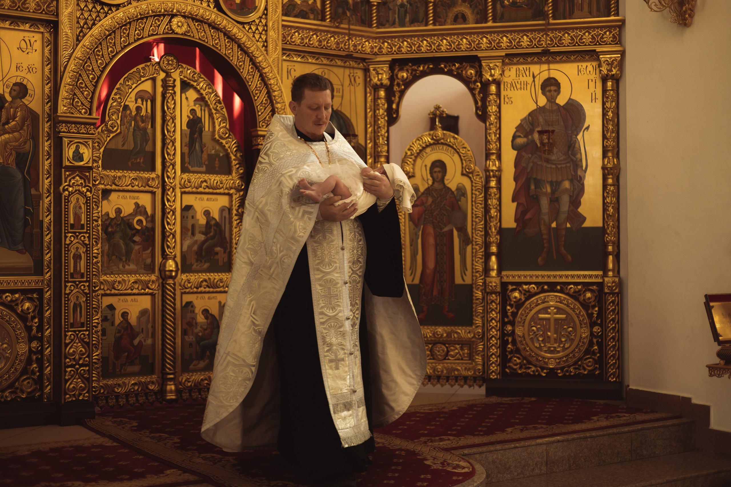 Таинство крещения. Фотограф новорожденных Саратов