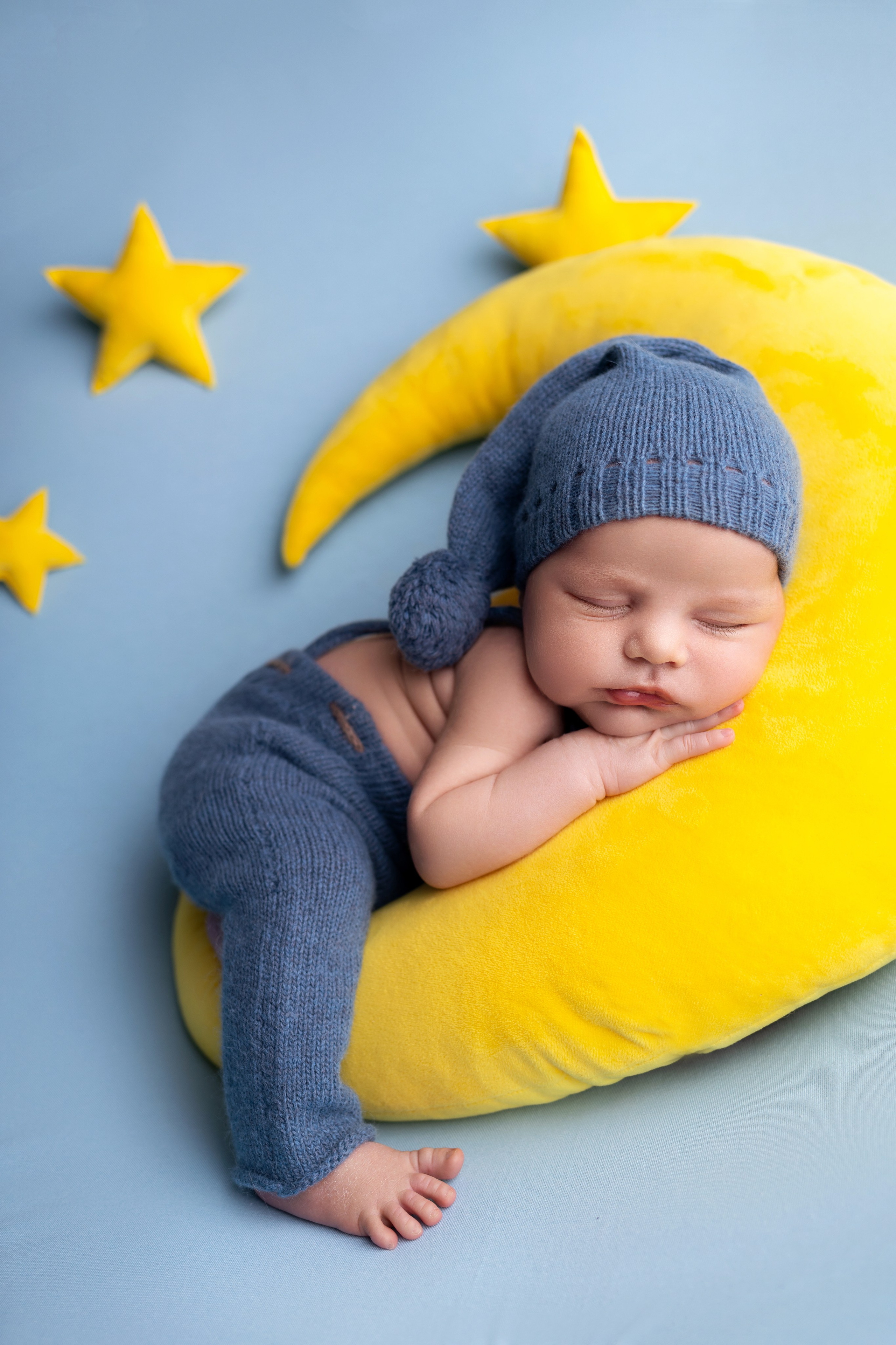 Классическая фотосессия малыша. Фотограф новорожденных малышей в Омске и Омской области Эльвира Камаева