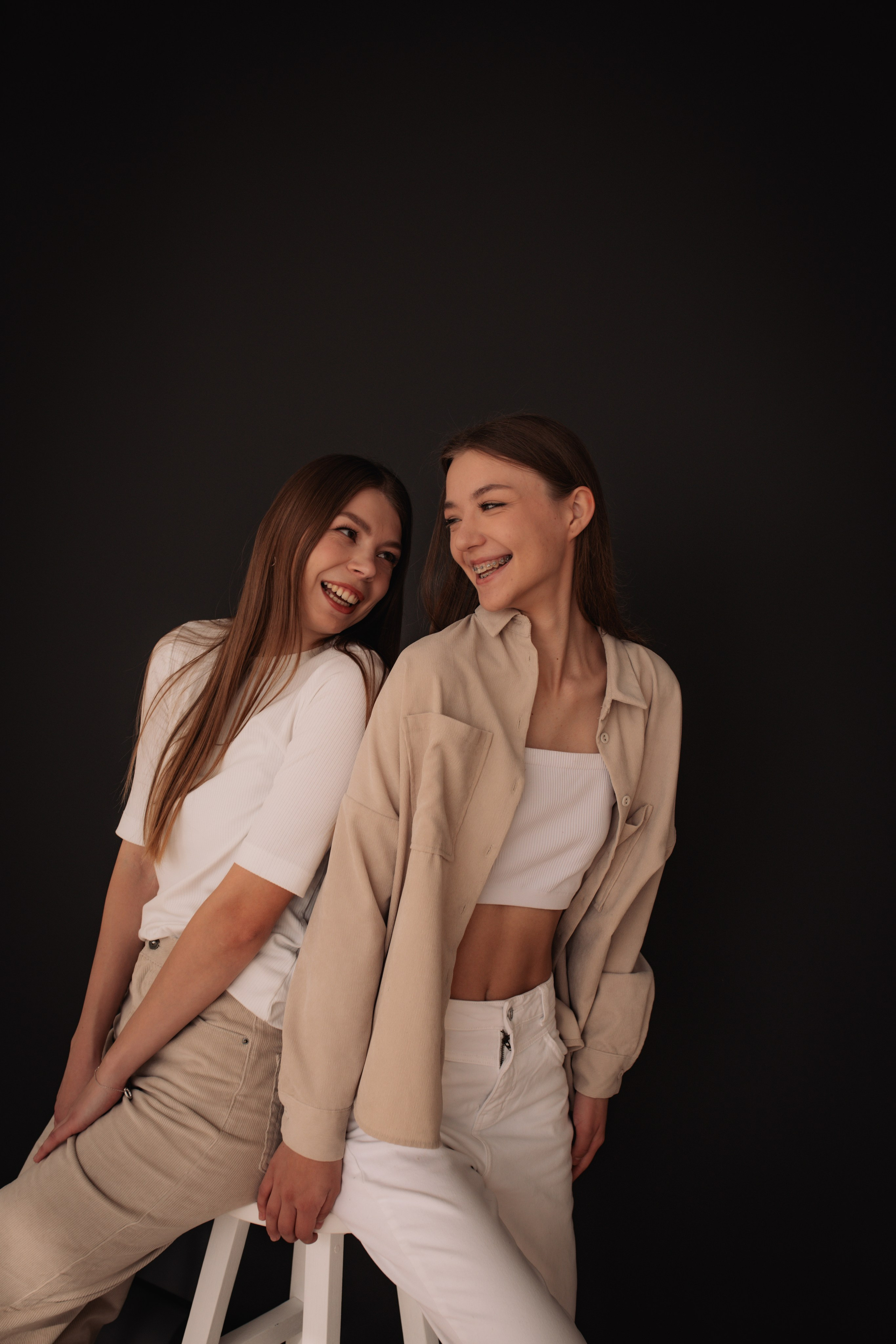 Красавицы девчоки