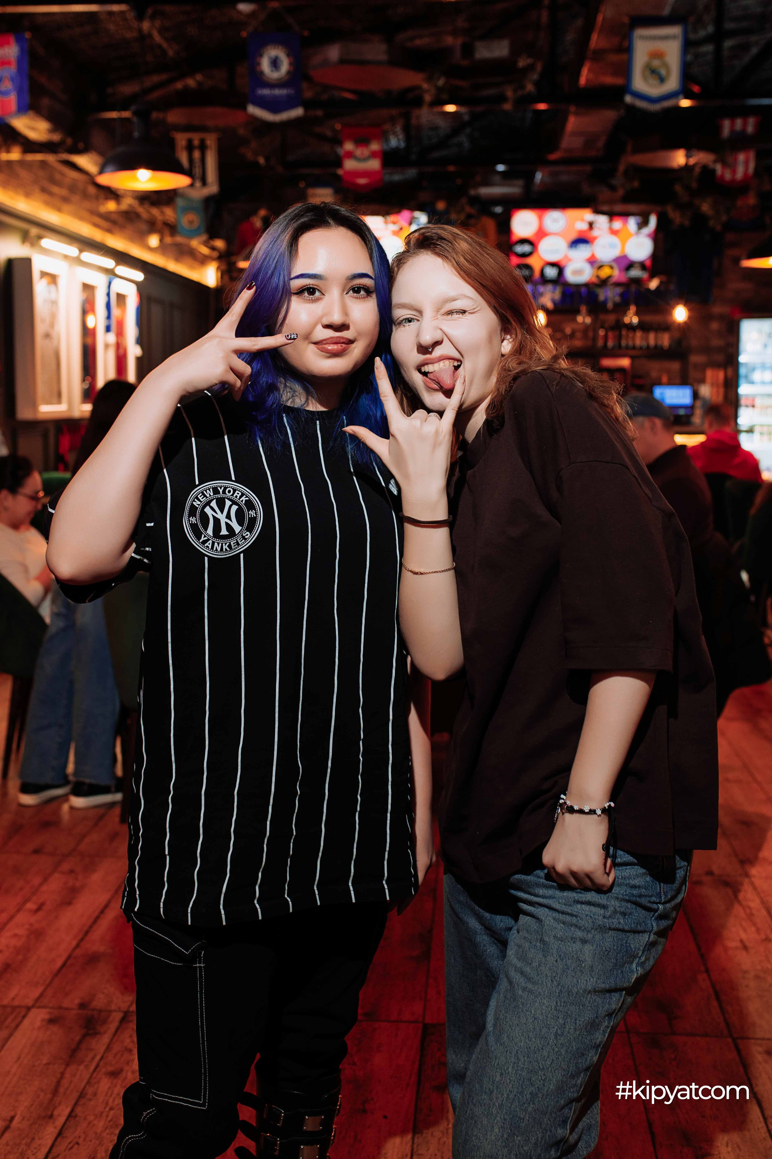 Эйнштейн Party