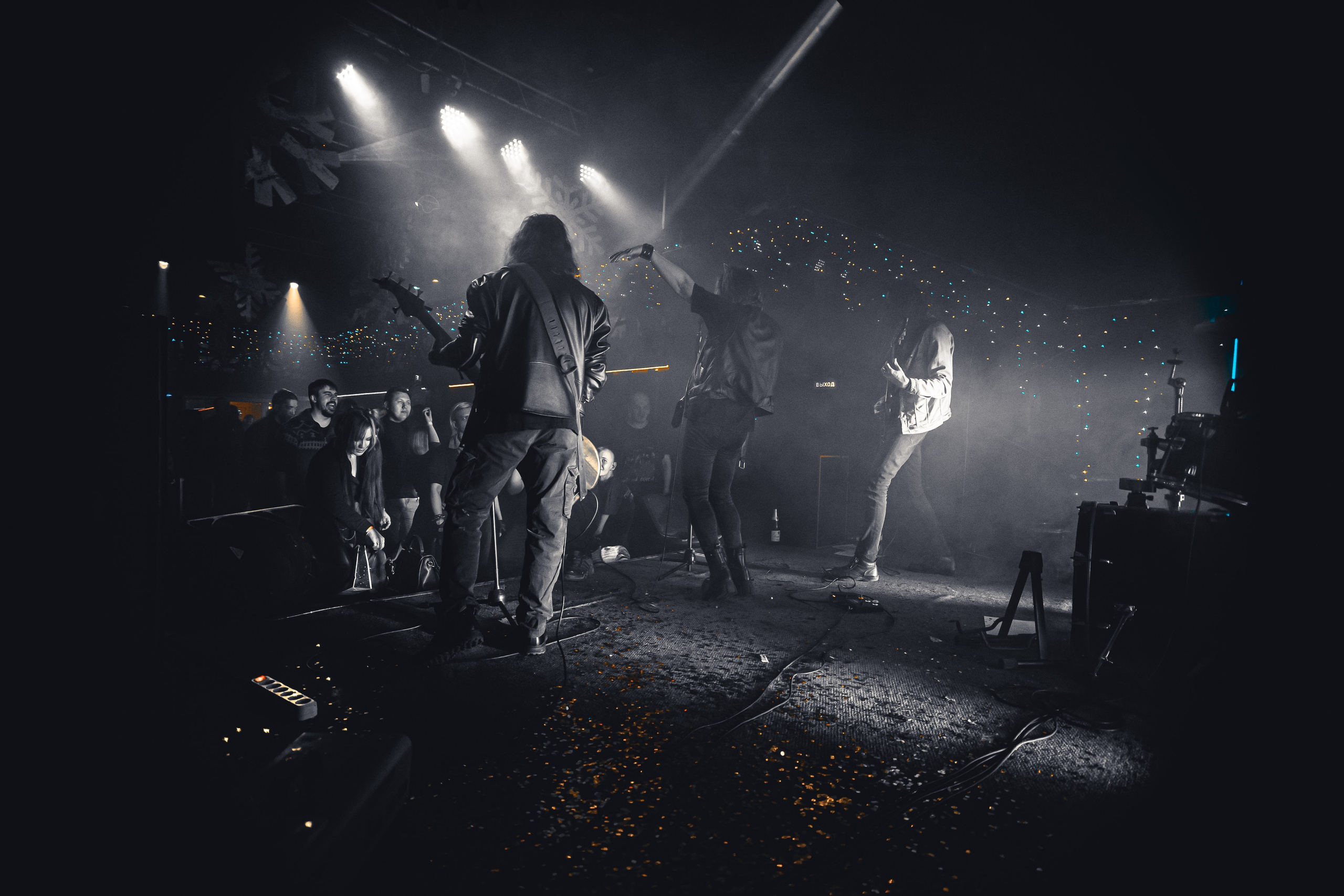 Забытые сны. Рок-ёлка, клуб-галерея Эрмитаж. 21.12.2024. Фотограф Регина Крикунова г. Красноярск