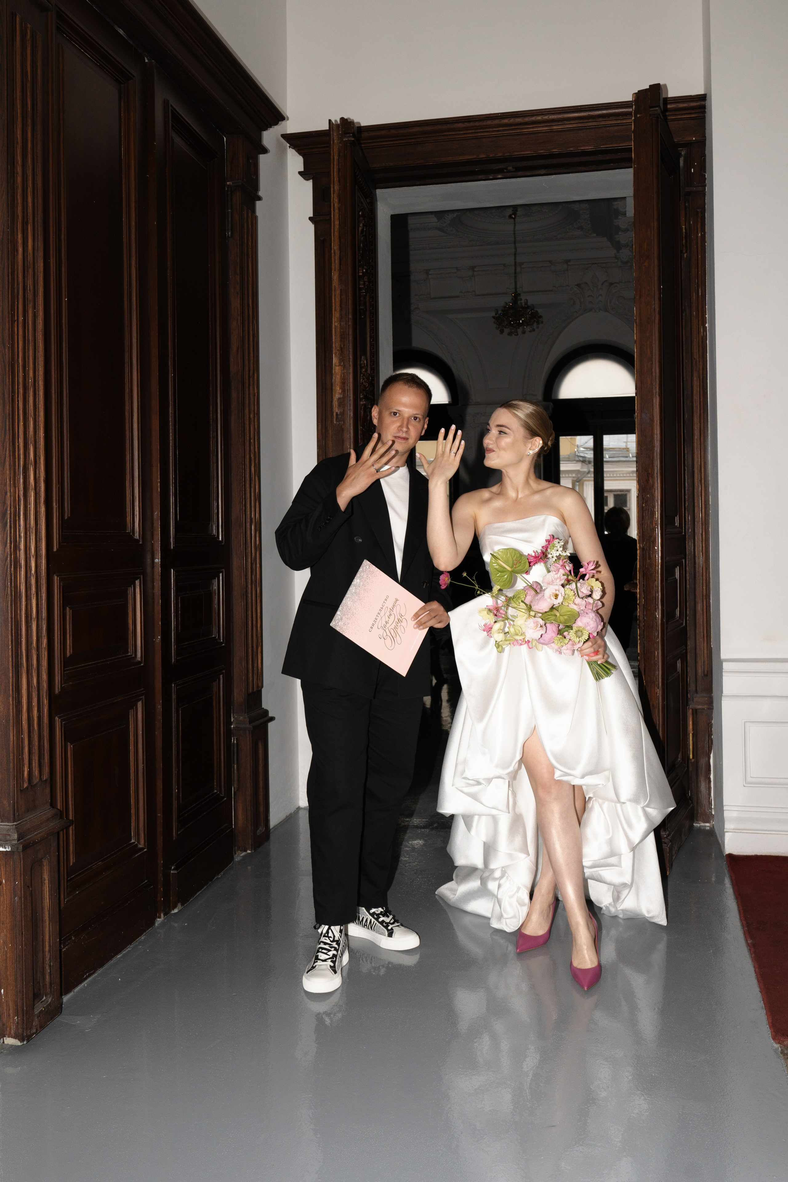 В сердечко. Свадебный фотограф Наташа Брифли