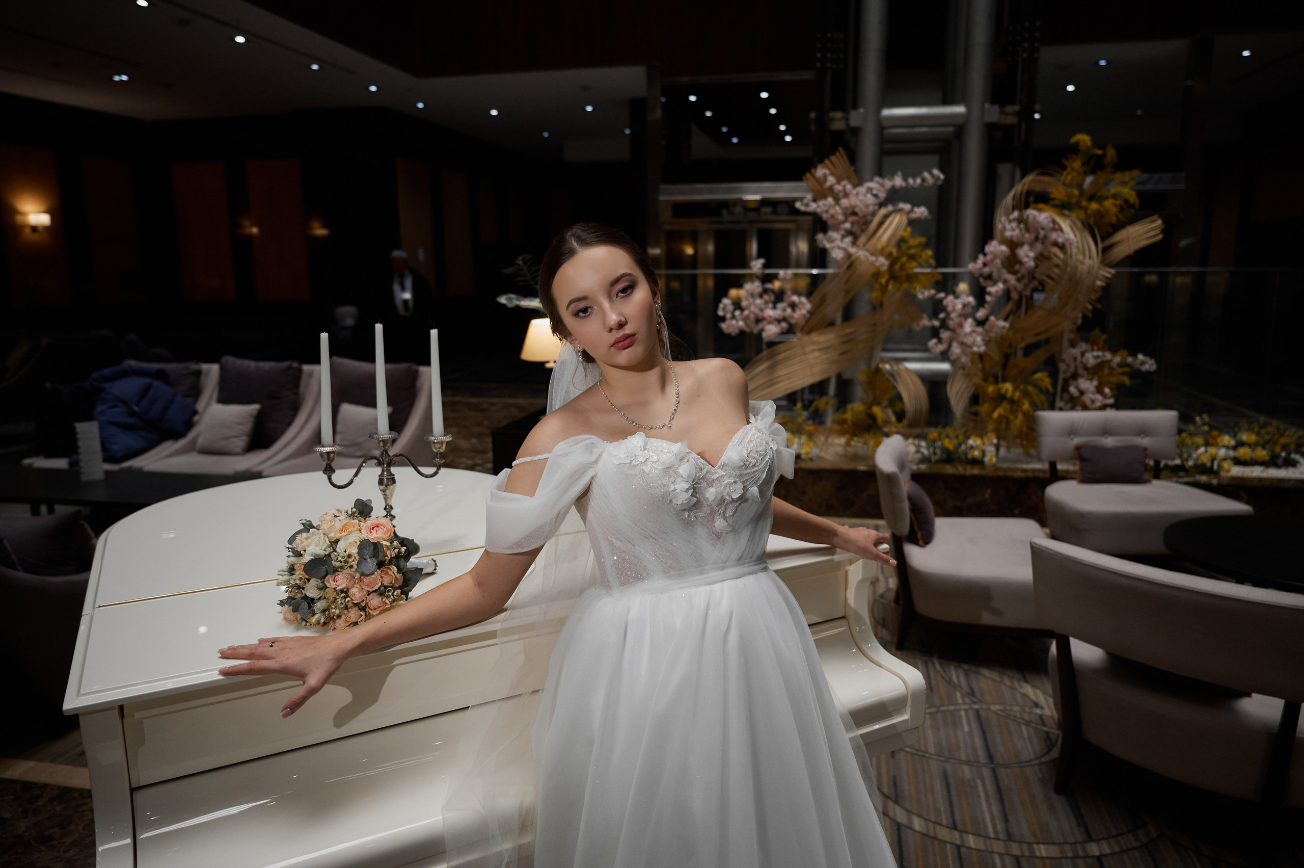 Свадебная фотосессия в СК Рояль Тула. Свадебный фотограф в Туле Никита Беляев