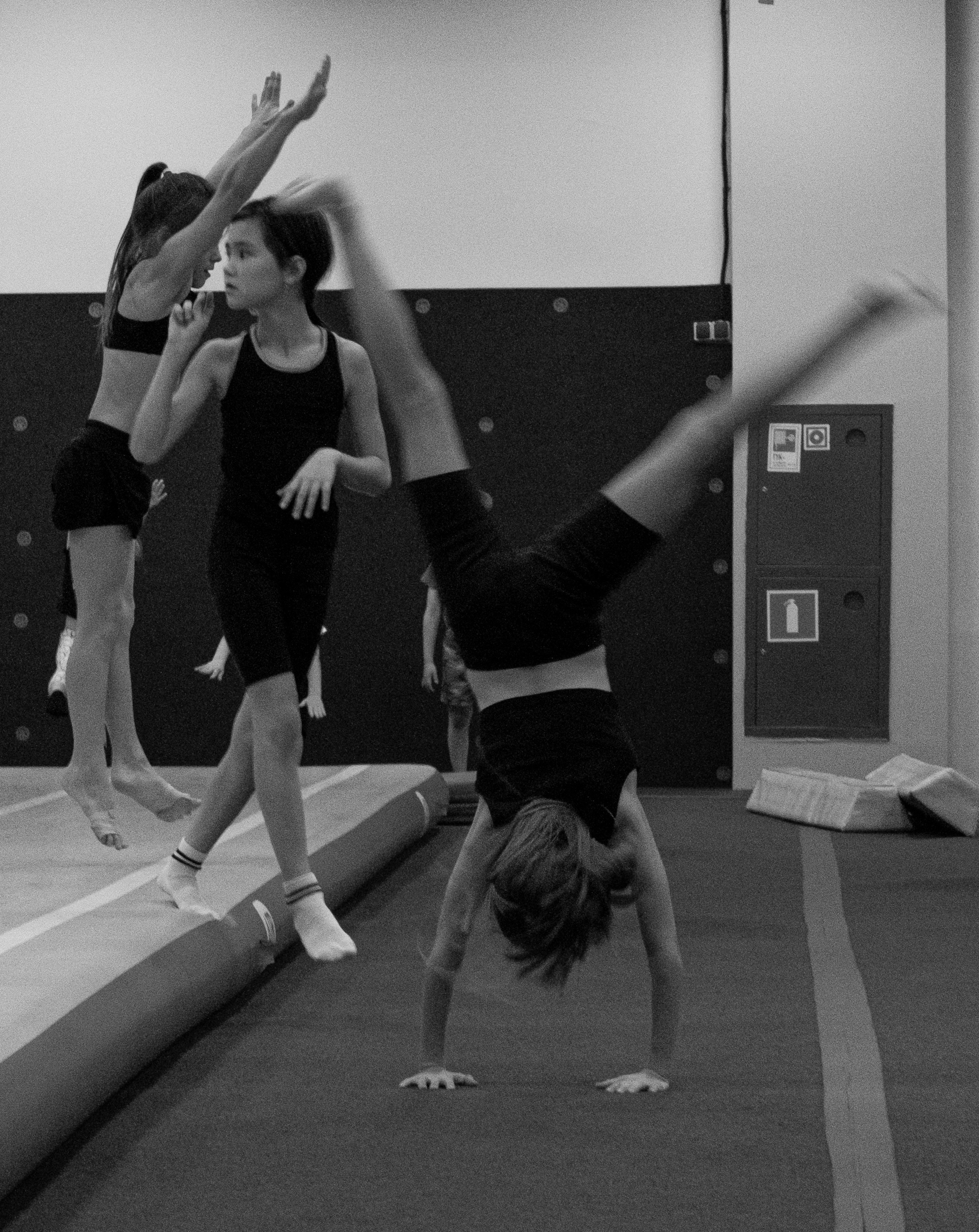 Детский гимнастический центр O*GYM. Дмитриева Елена. Портретный и ню-фотограф в Москве