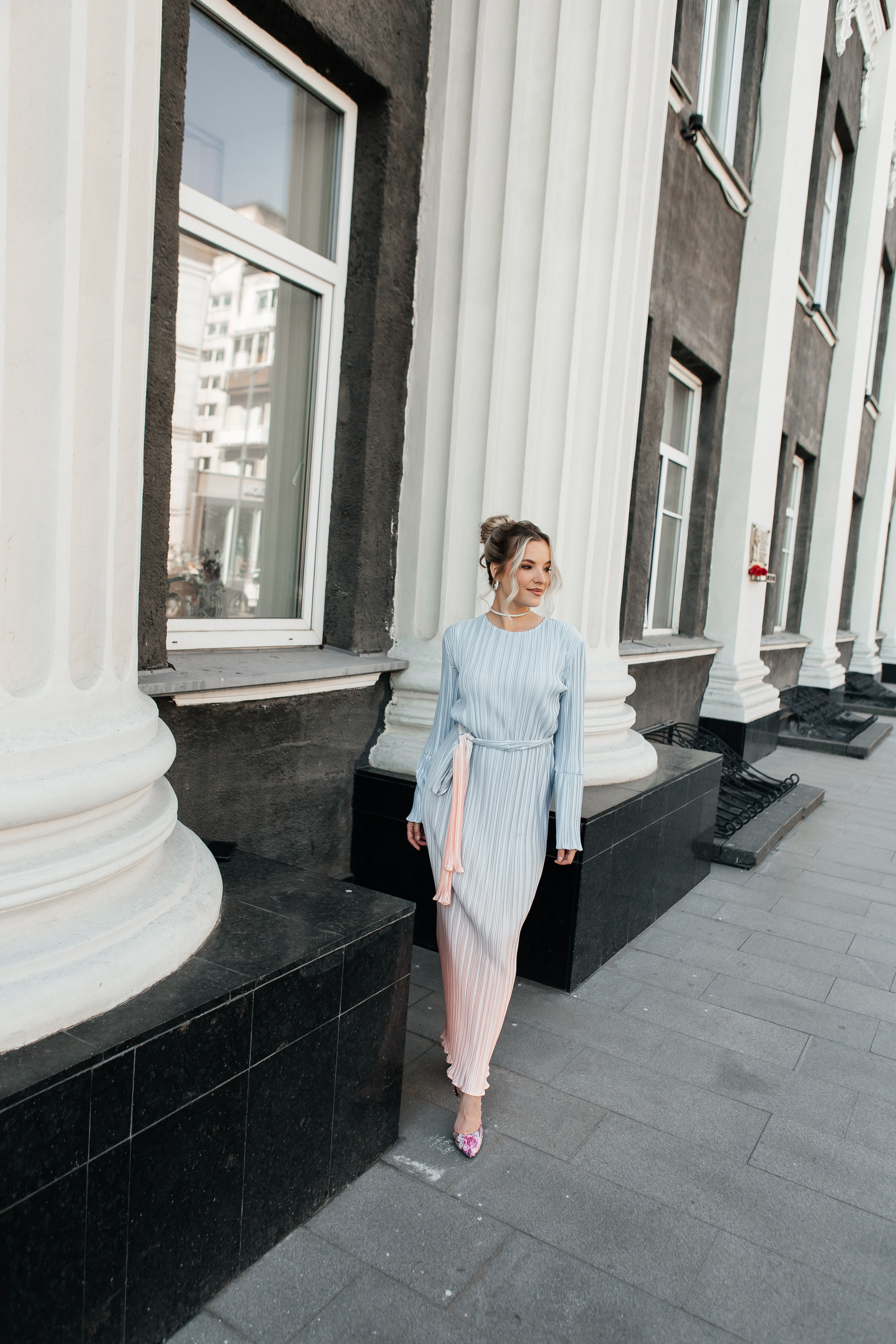 Анастасия и Екатерина. Фотограф в Иркутске Анастасия Кись. Студийная фотосессия беременности в тканях Иркутск. Семейная фотосессия, ПОРТРЕТ «ПОКОЛЕНИЕ»