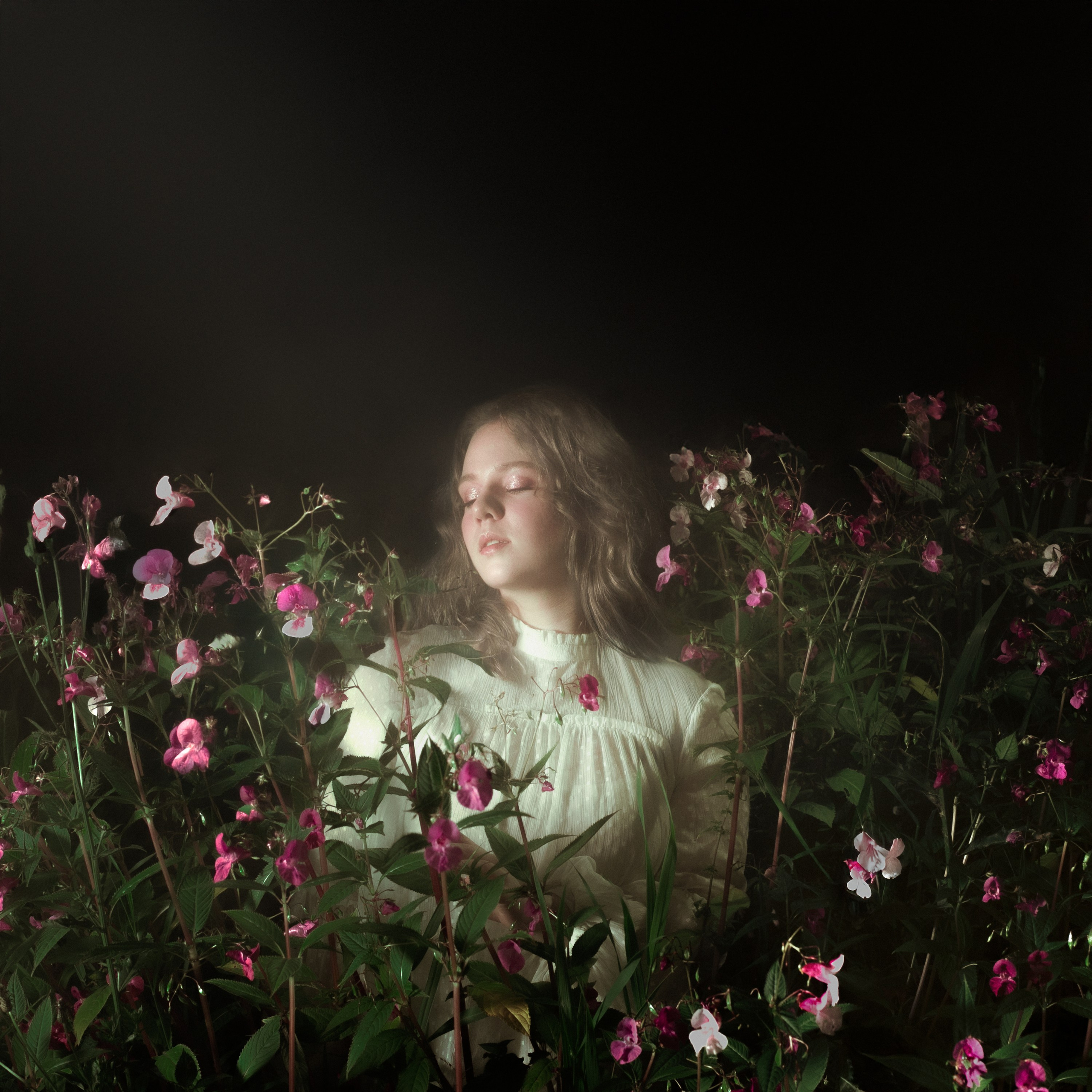 Свободная галлерея. Xstazia — музыкальные обложки, арт-дирекшн, режиссура и креативное продюссирование