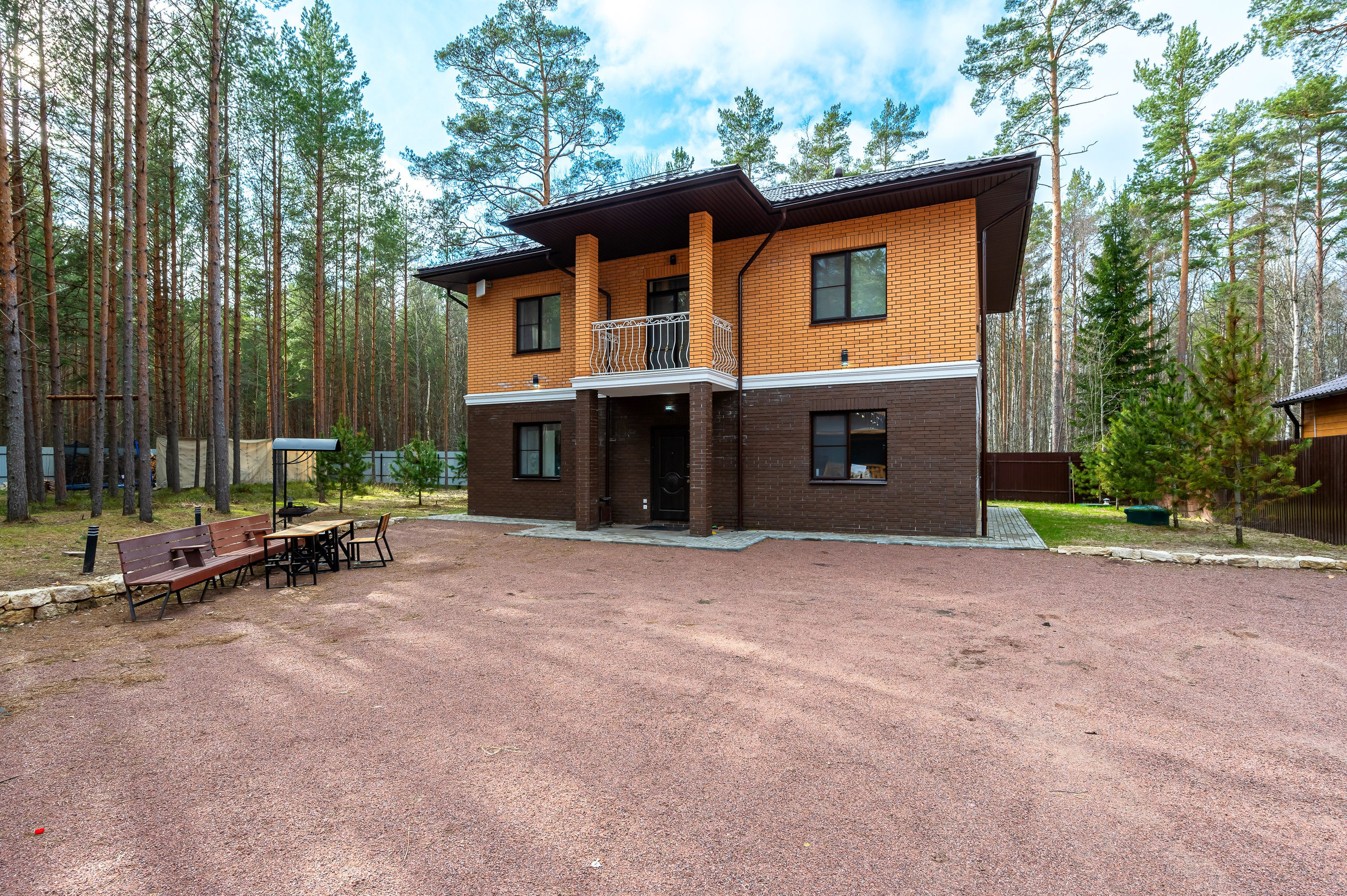 Дом под аренду на берегу Ладожского озера. Интерьерный фотограф. Фото- видеосъемка недвижимости Санкт-Петербург