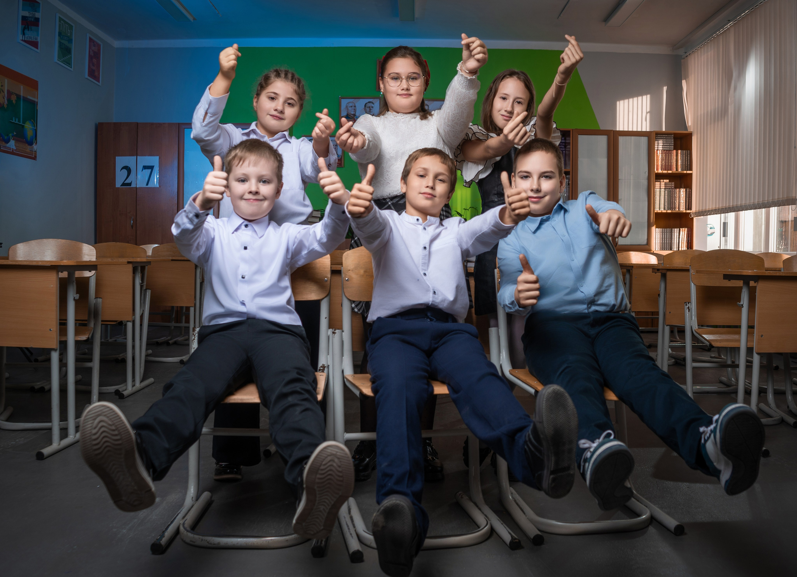 Выпускные портреты для 4 класса в Мурманске. Выпускные Альбомы Мурманск Санкт-Петербург