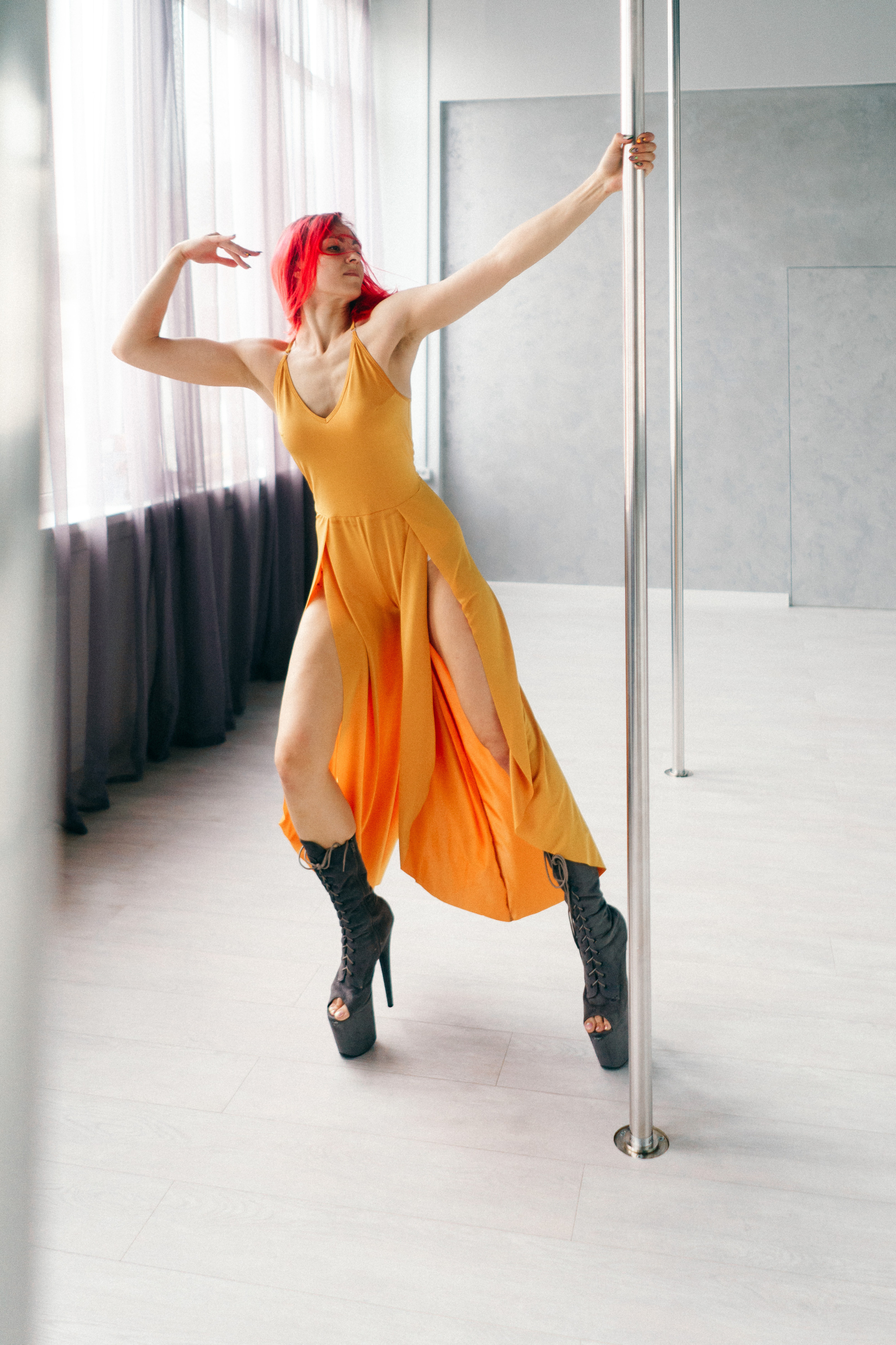 Даша pole dance. Портретный арт и репортажный фотограф в Нячанге Ульяхина Полина