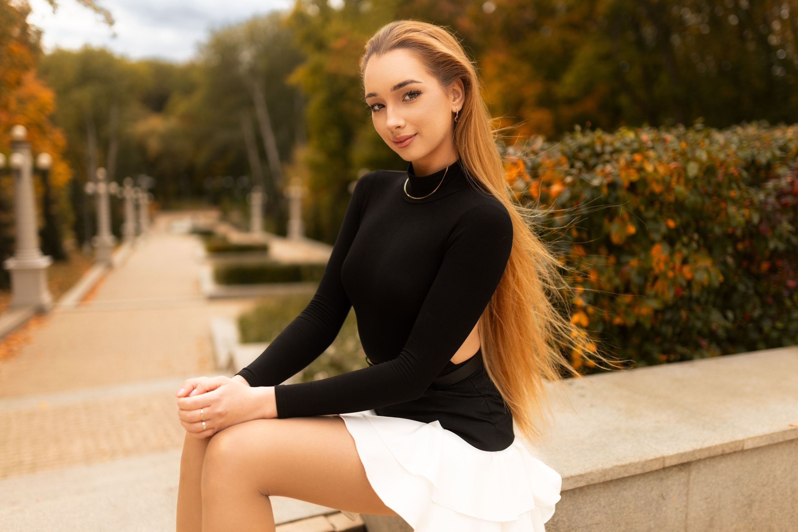 Осенний фотосет с Полиной в парке в формате «Я красивая». Дмитрий Шульгин, портретный фотограф в Воронеже