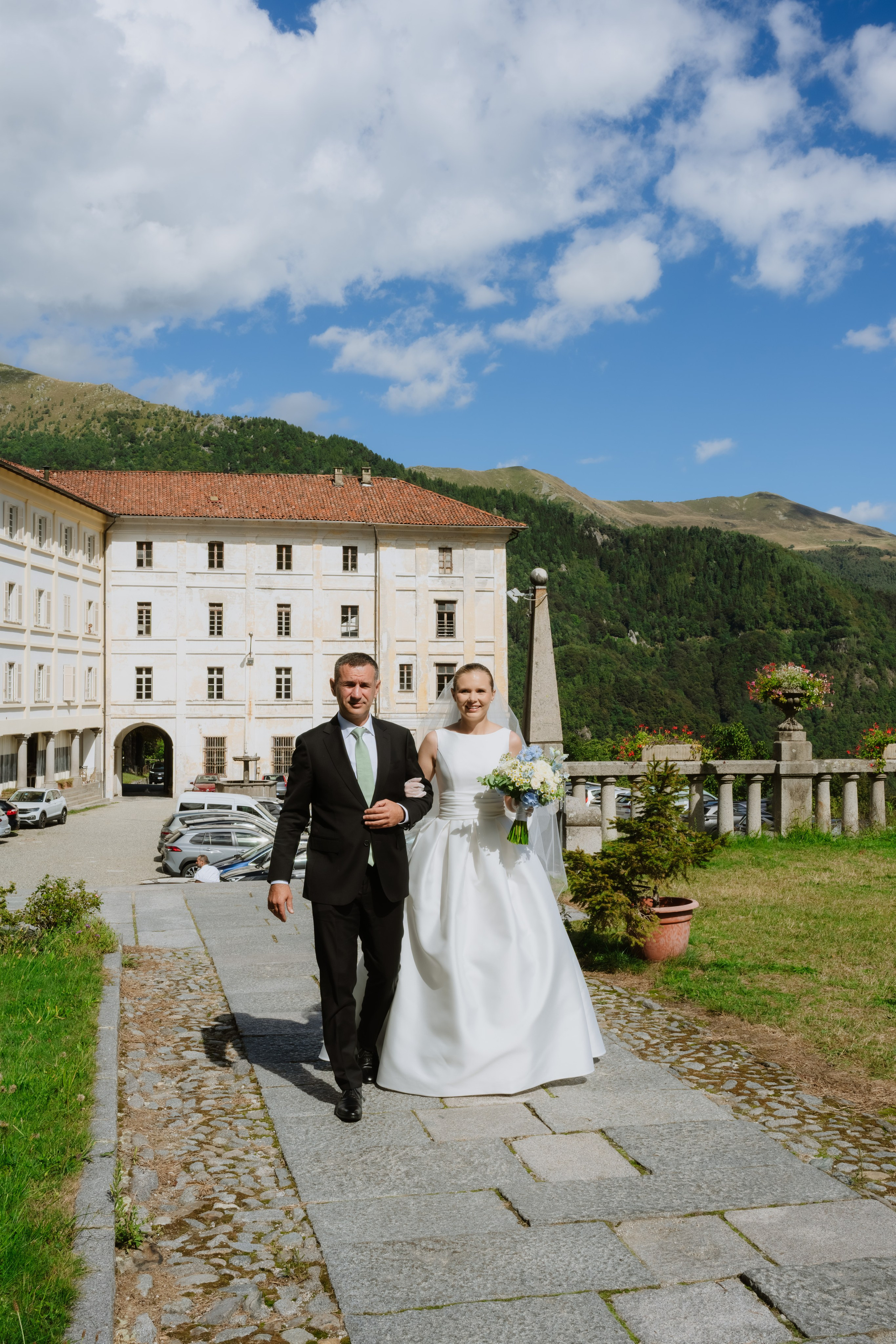 Vera & Lorenzo | Biella, Italy. Professional Wedding Photographer Geneva & Romande Switzerland | Tanya Creator