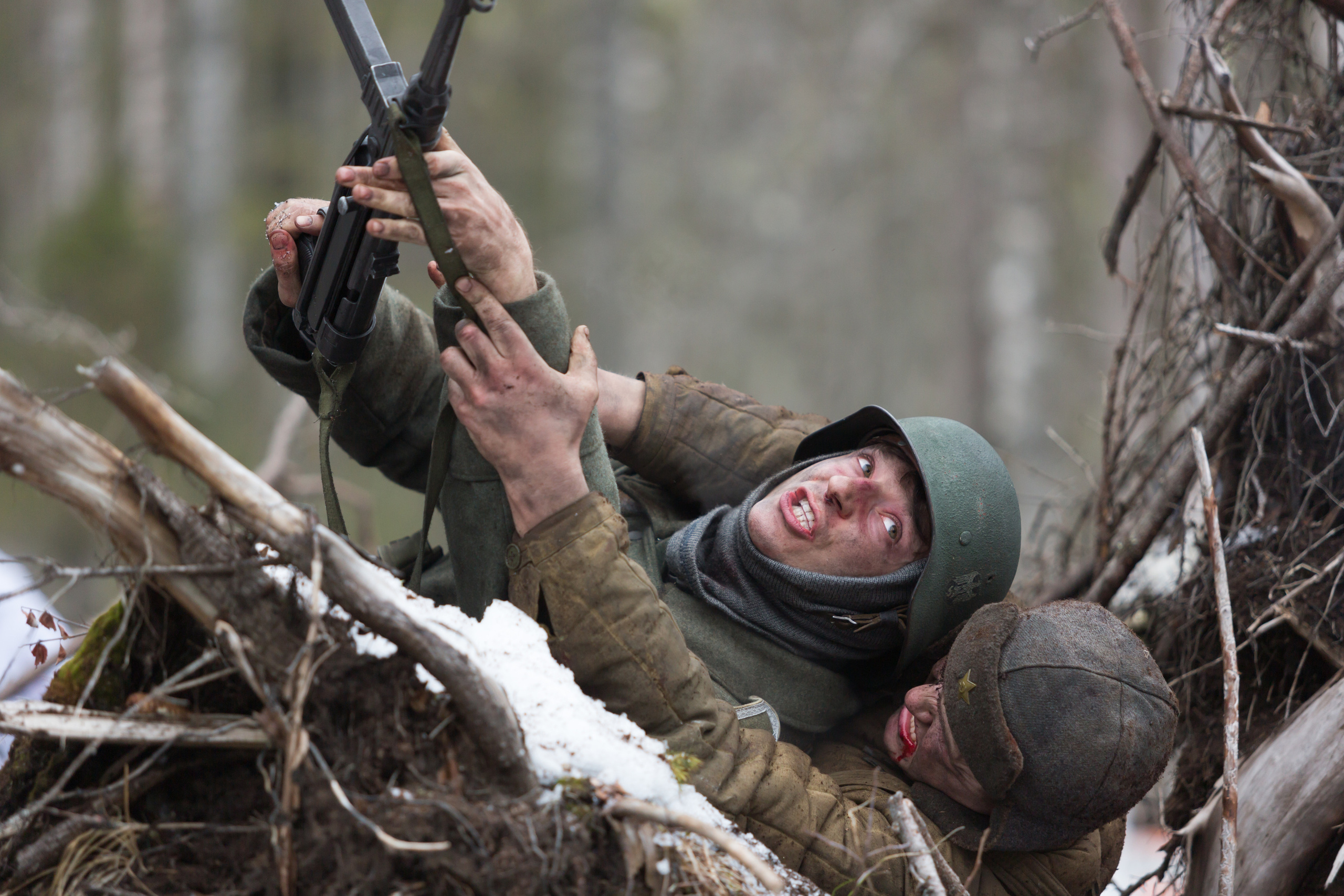 Сашка. Дневник солдата. Репортаржный фотограф в Архангельске Александра Конычева
