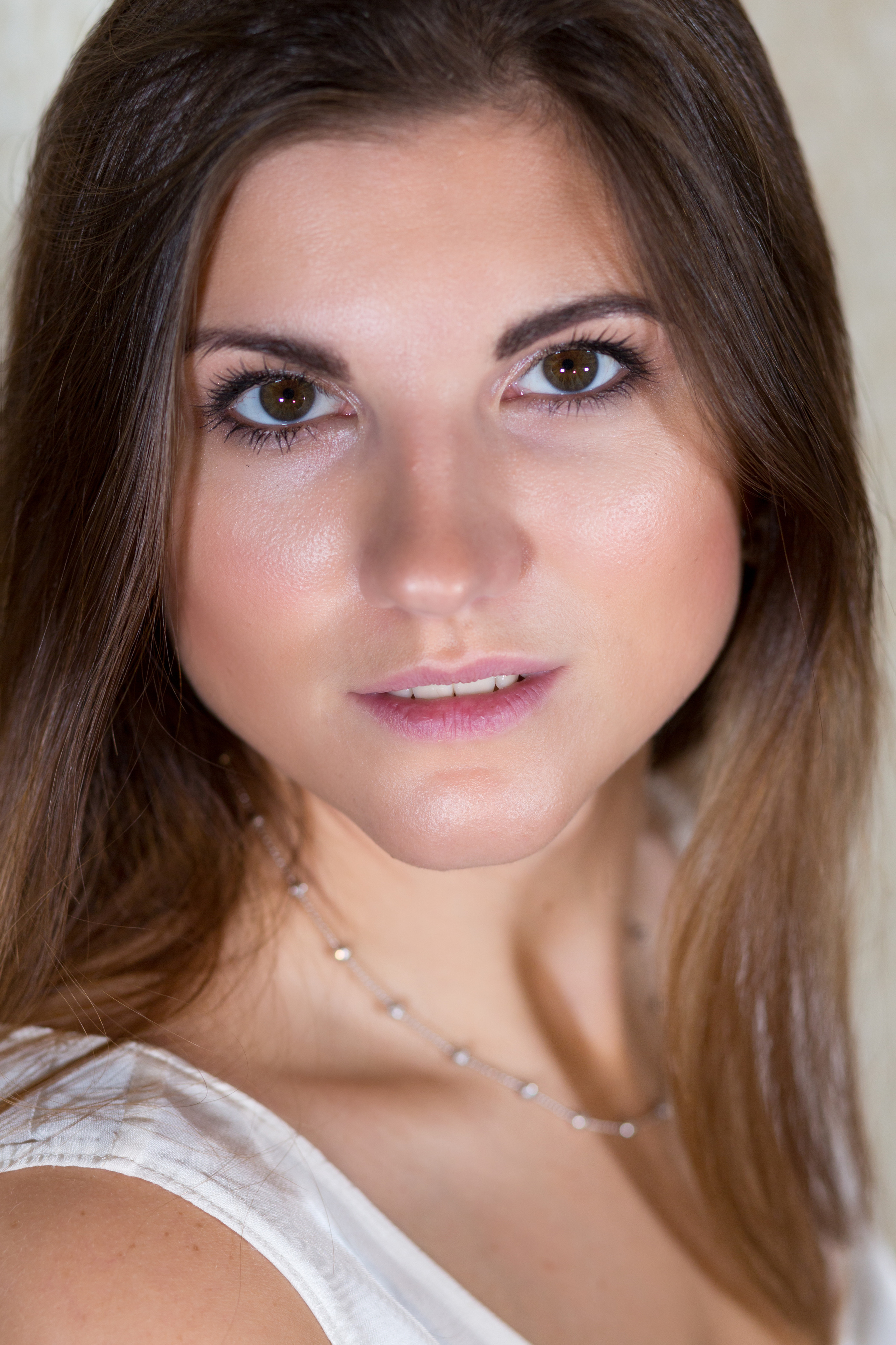 Женский портрет — студийная съемка. Репортаржный фотограф в Архангельске Александра Конычева