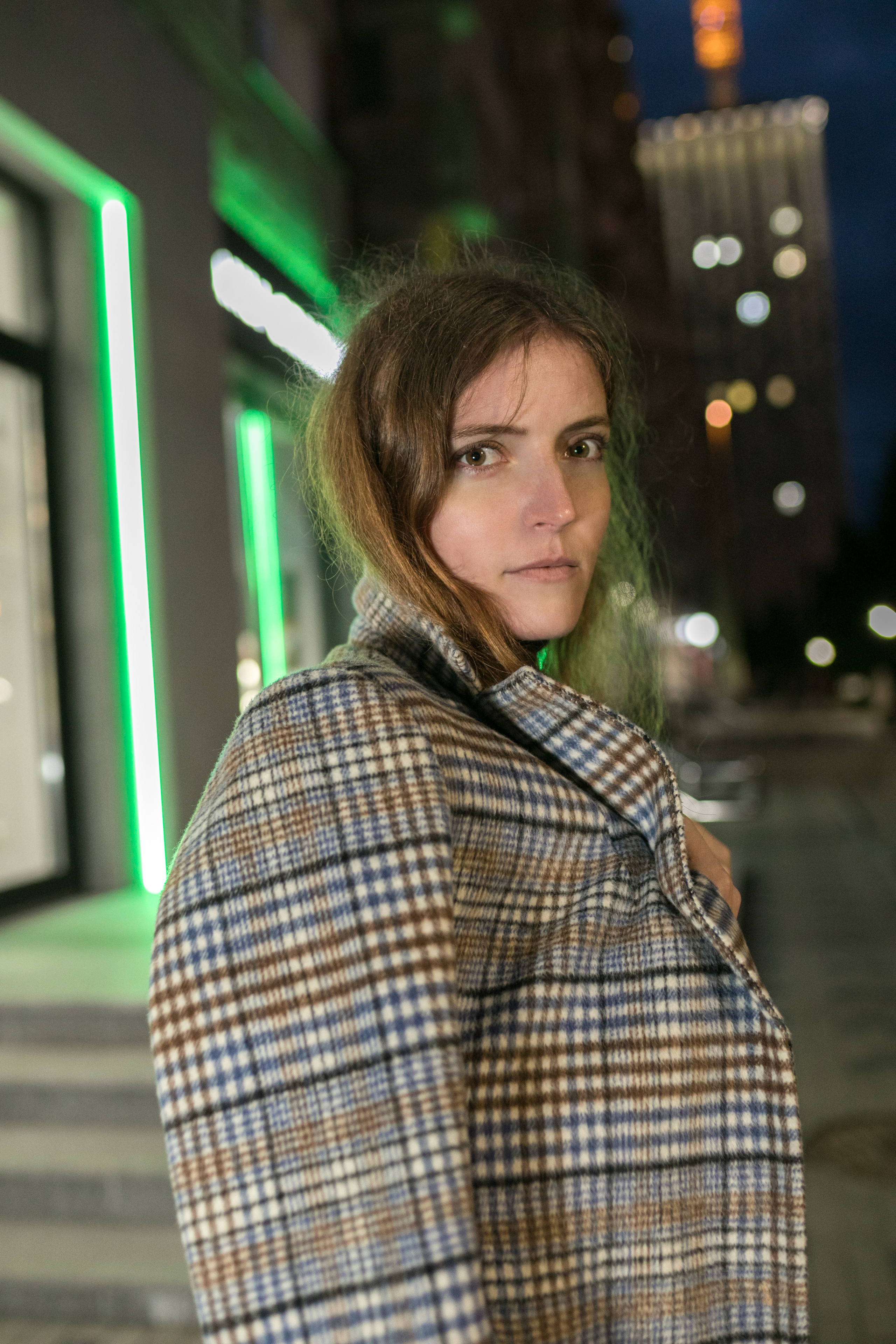 Женский портрет — улица. Репортаржный фотограф в Архангельске Александра Конычева