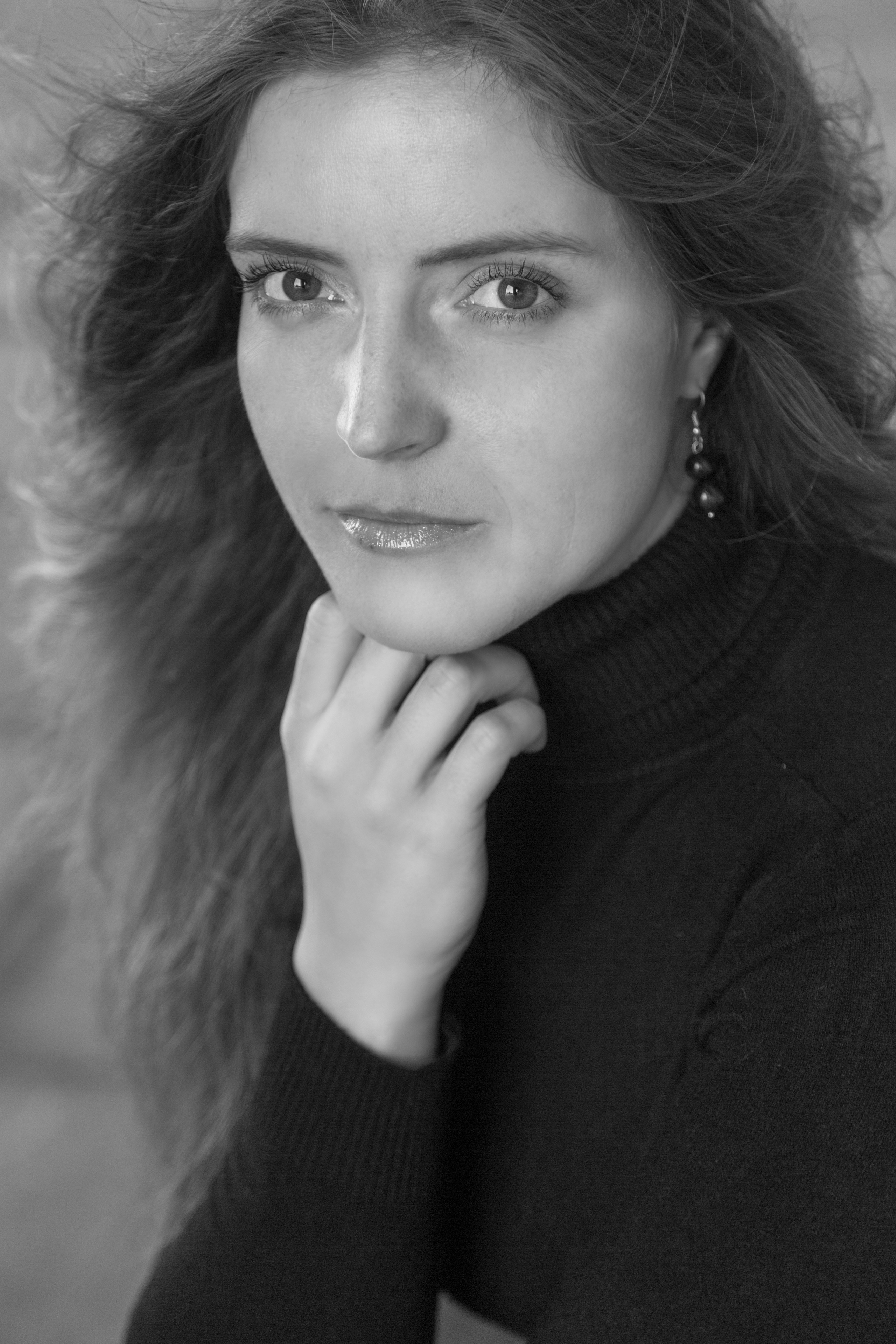 Женский портрет — улица. Репортаржный фотограф в Архангельске Александра Конычева