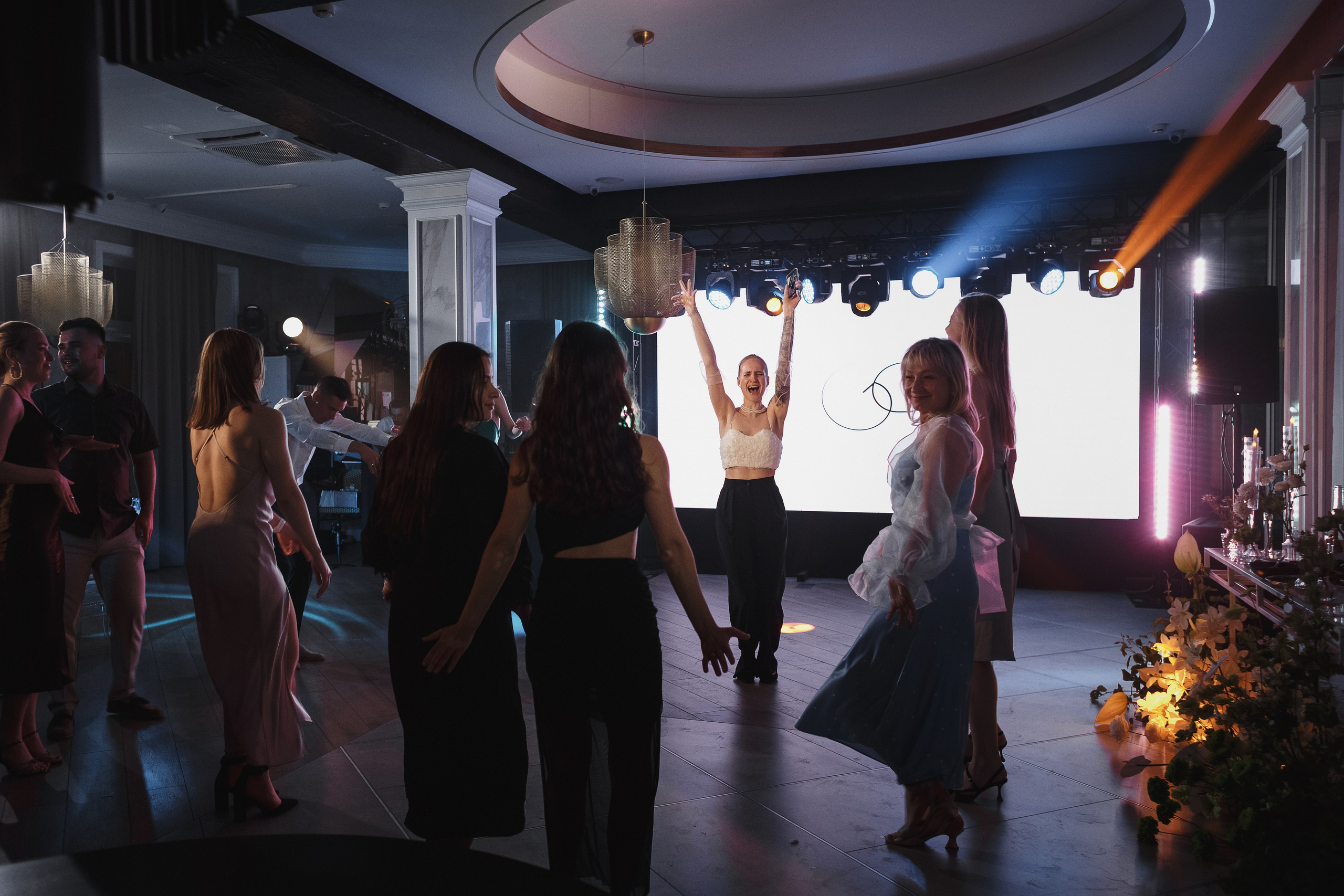 Свадебный фотограф в Таганроге — съёмка Дениса и Маши в Golden Horse | Бакарюк Антон. Свадебный и семейный фотограф в Таганроге Бакарюк Антон