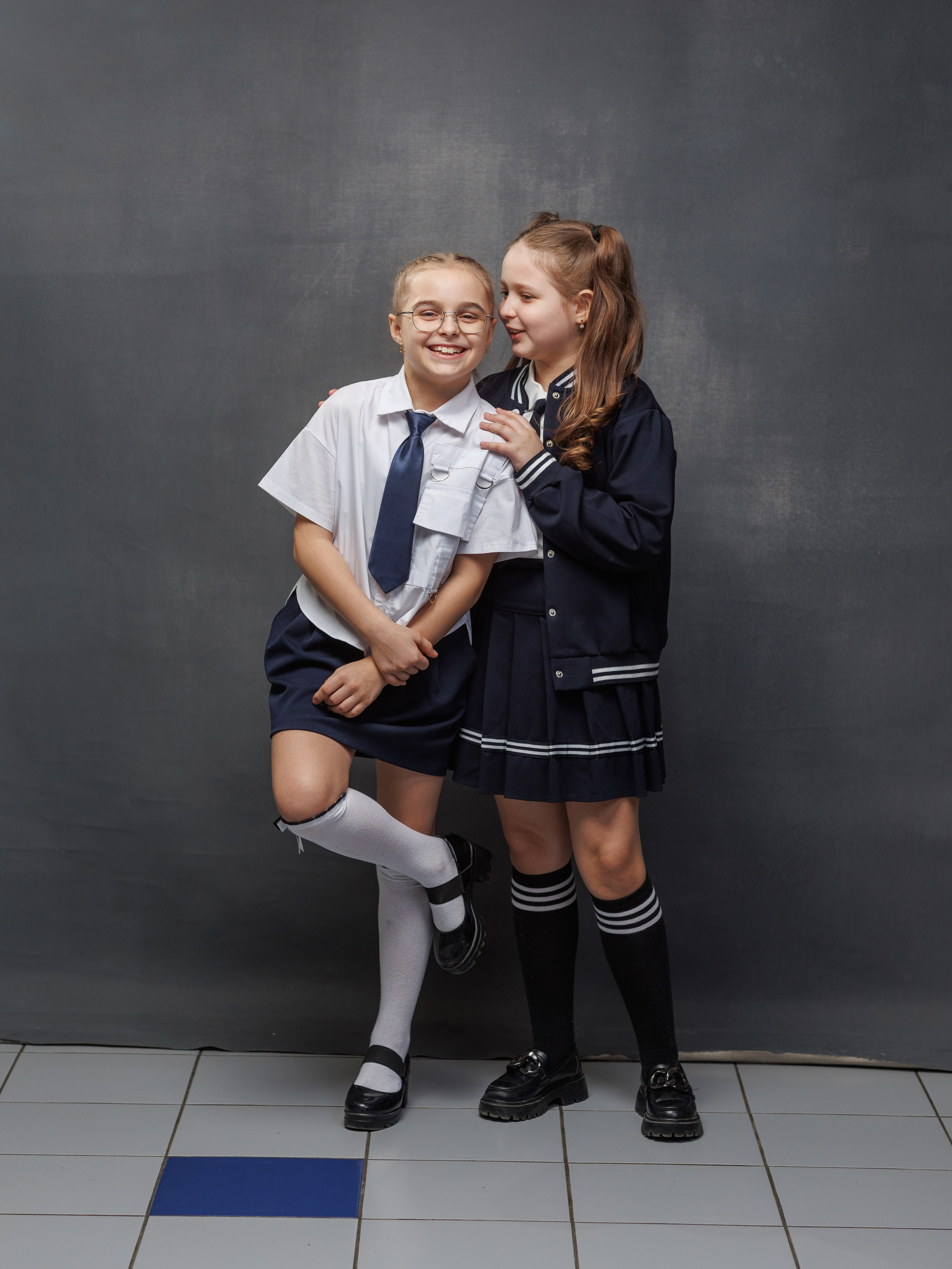 НАЧАЛЬНАЯ ШКОЛА. Выпускные альбомы, школьные фотографии, детский сад, Москва и Московская область