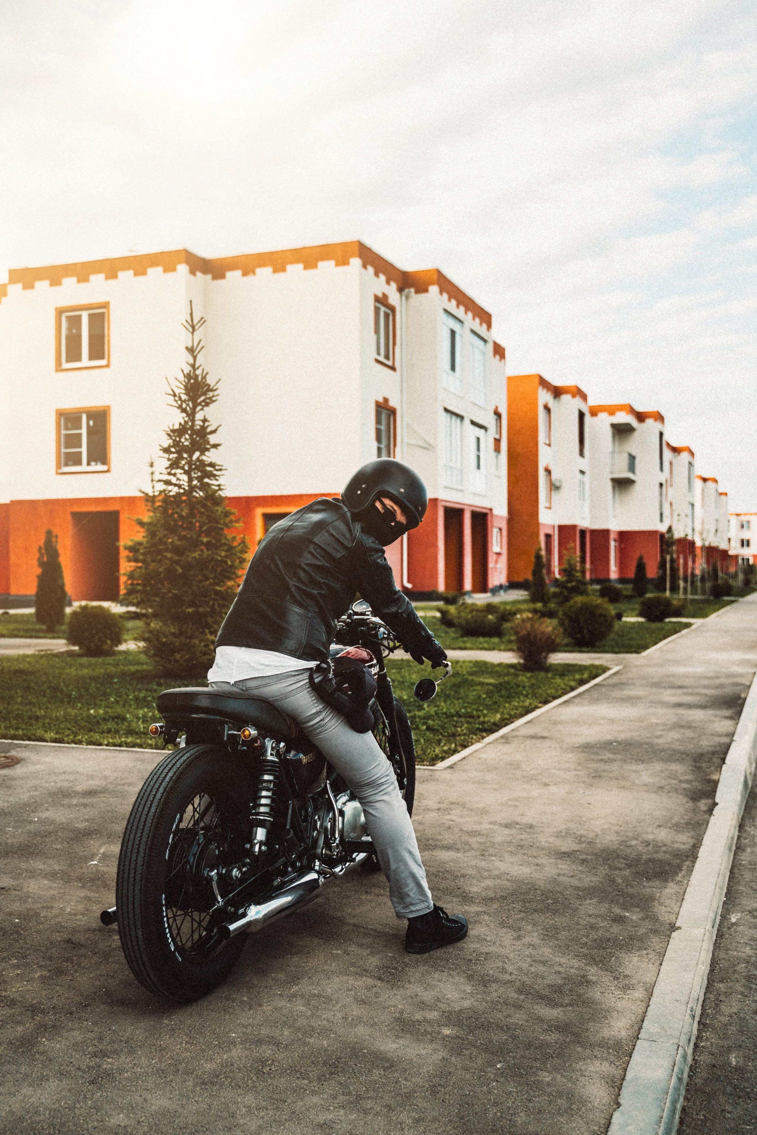 Авто / Мото. Создаю контент для бизнеса- Андрей Корниенко и упаковываю компании и экспертов в Краснодаре