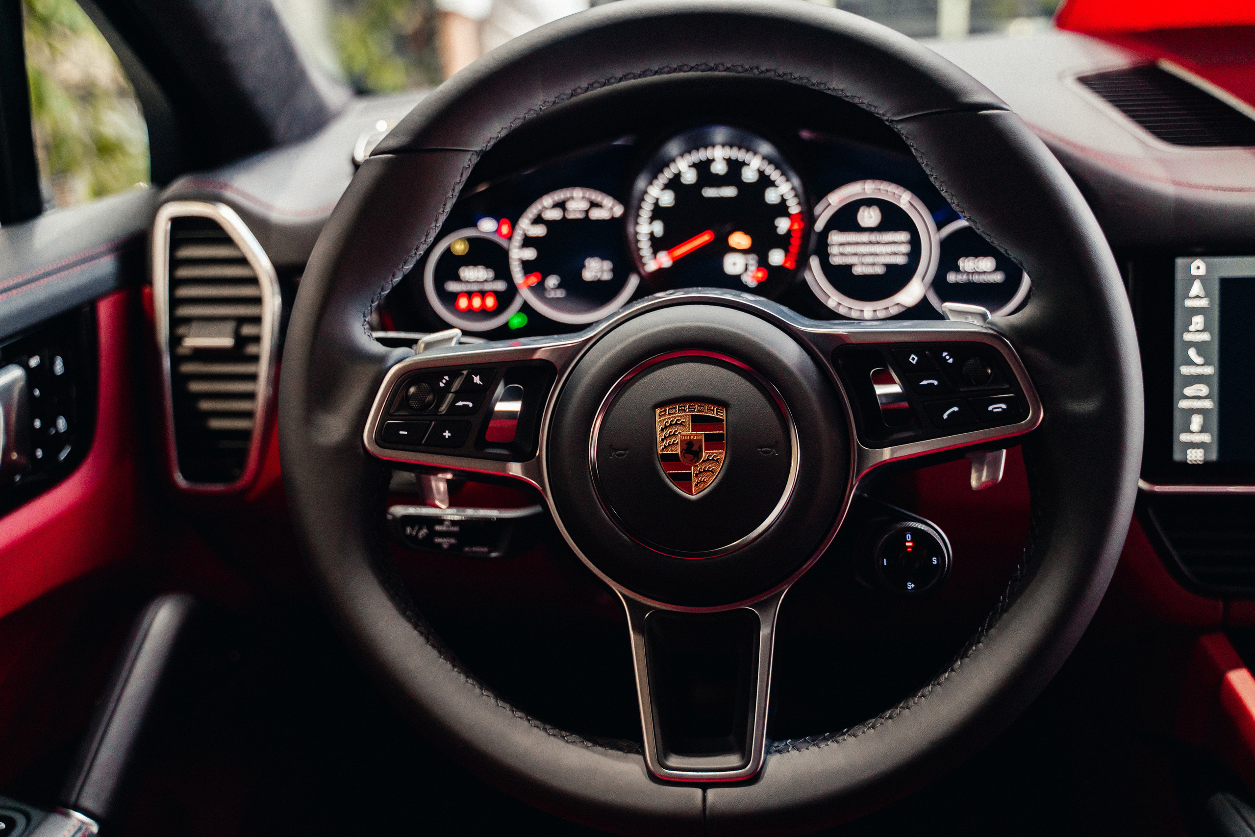 Авто / Мото. Создаю контент для бизнеса- Андрей Корниенко и упаковываю компании и экспертов в Краснодаре